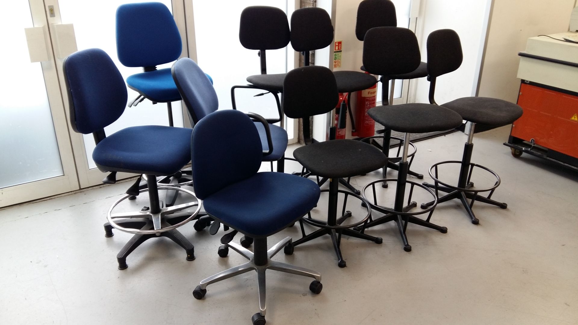 (10) Various operators chairs