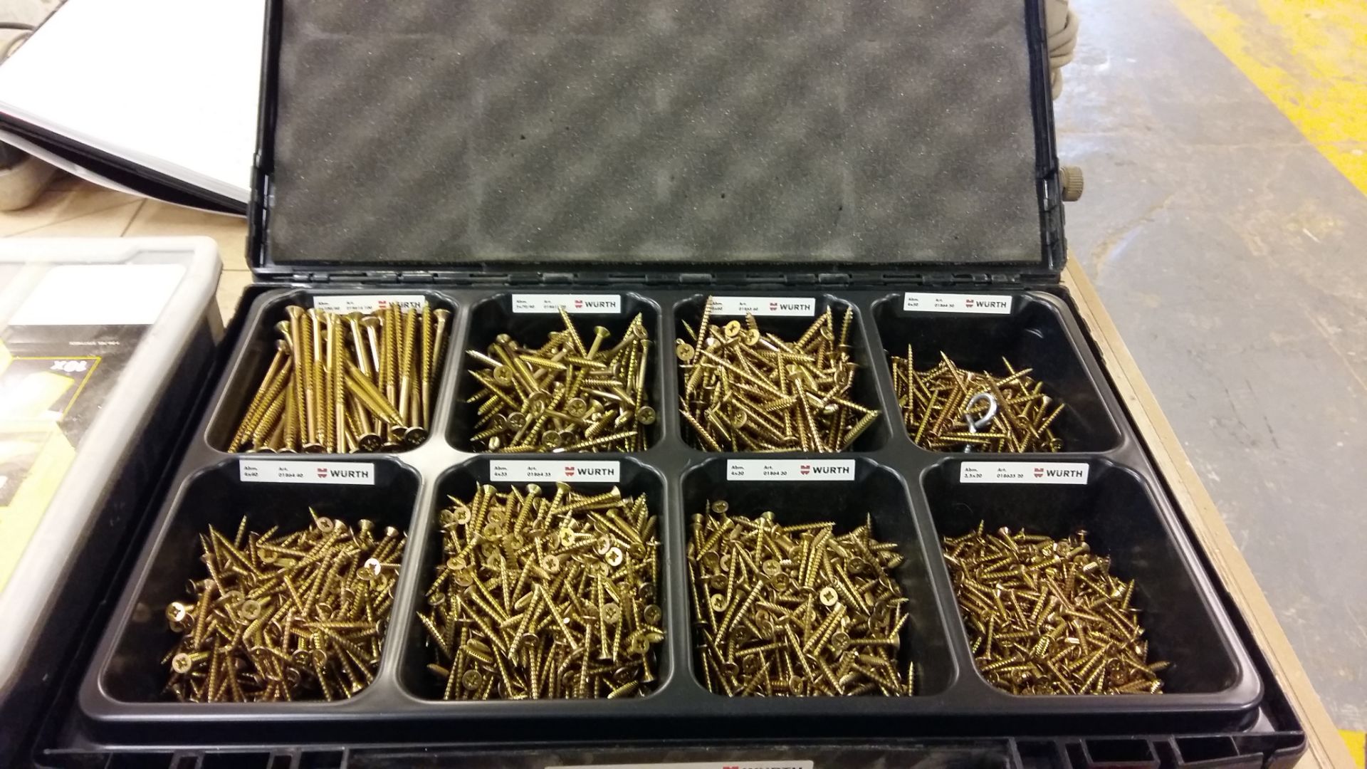 (3) Cases containing Wurth and other screws, fixings etc - Image 3 of 6