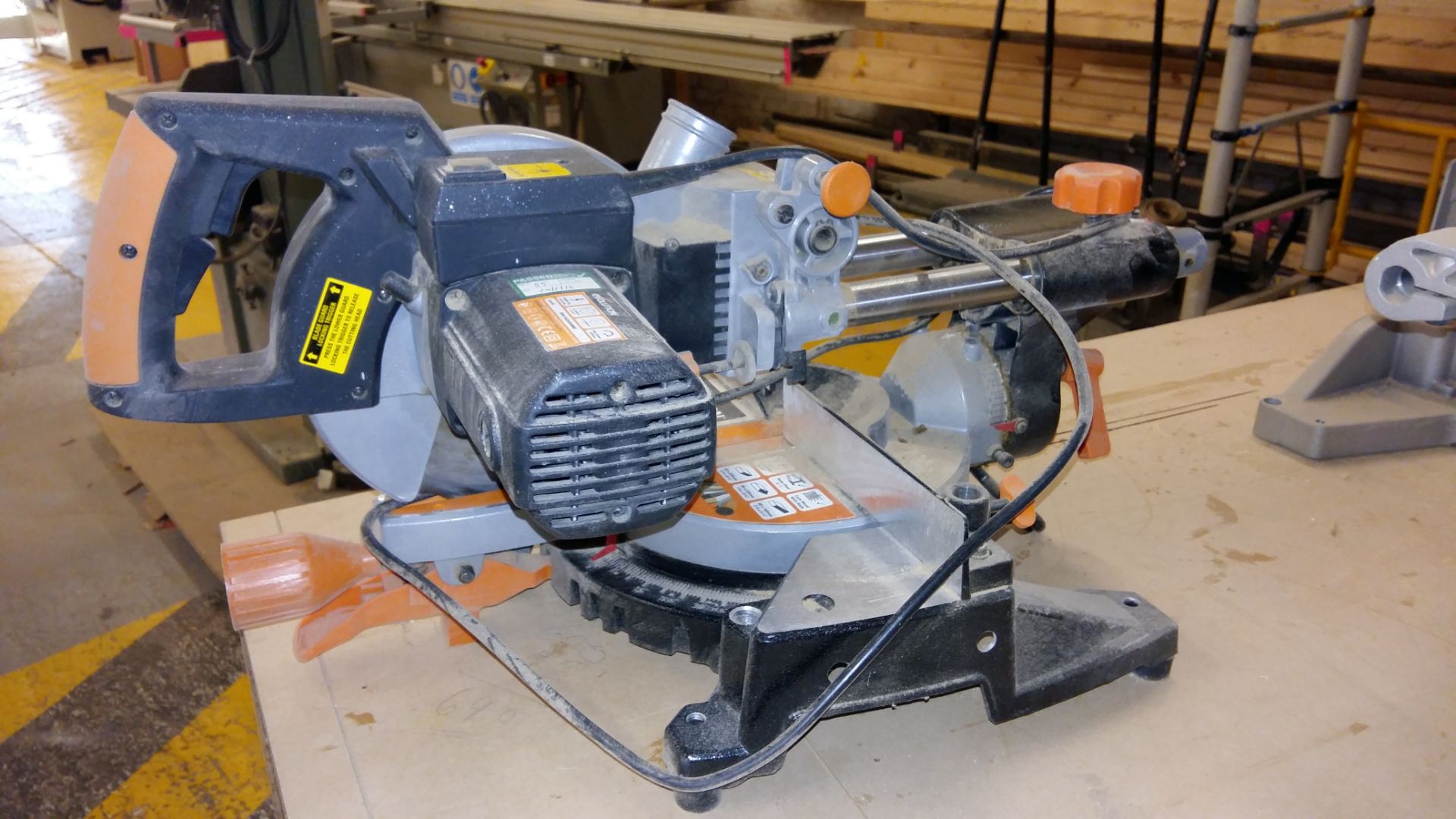 Rage 3-S Evolution radial arm mitre saw - Image 2 of 4