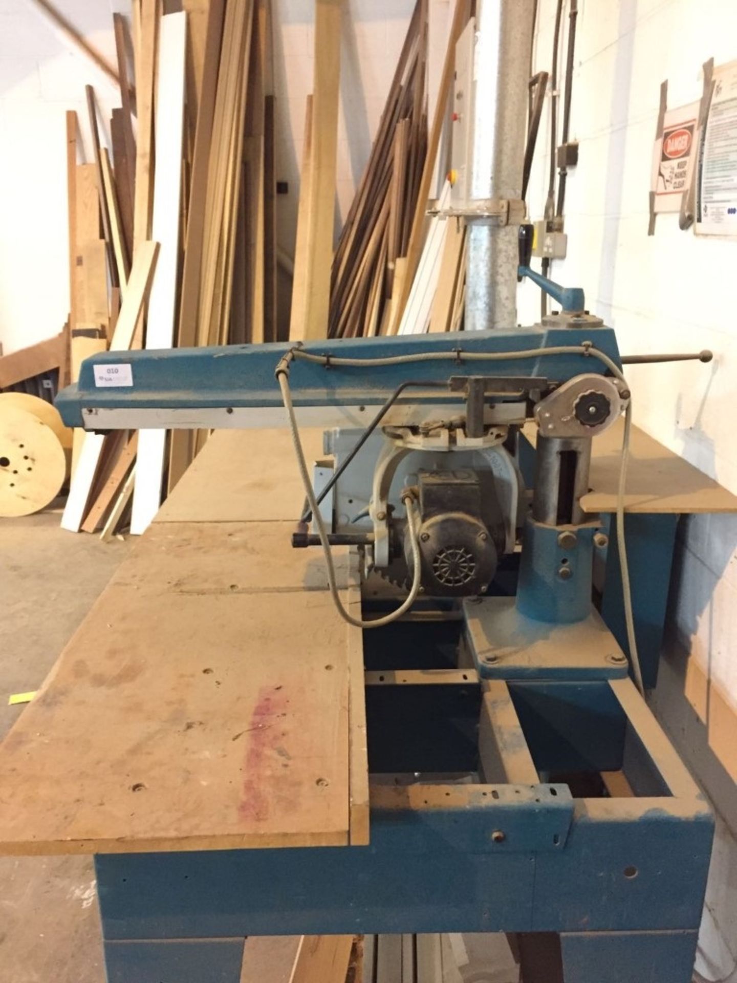 Wadkin BRA 350 radial arm saw - Image 4 of 4