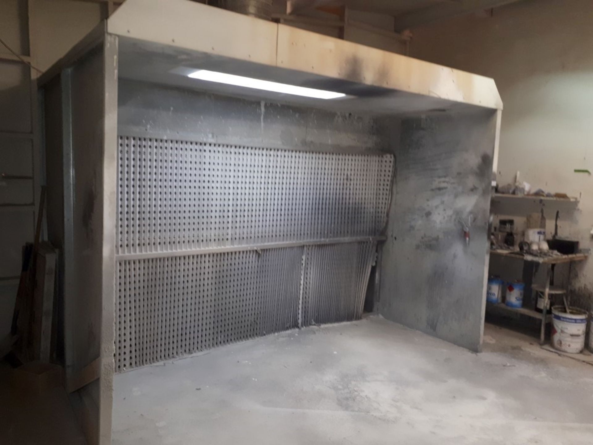 Dry filter spray booth - Image 5 of 5