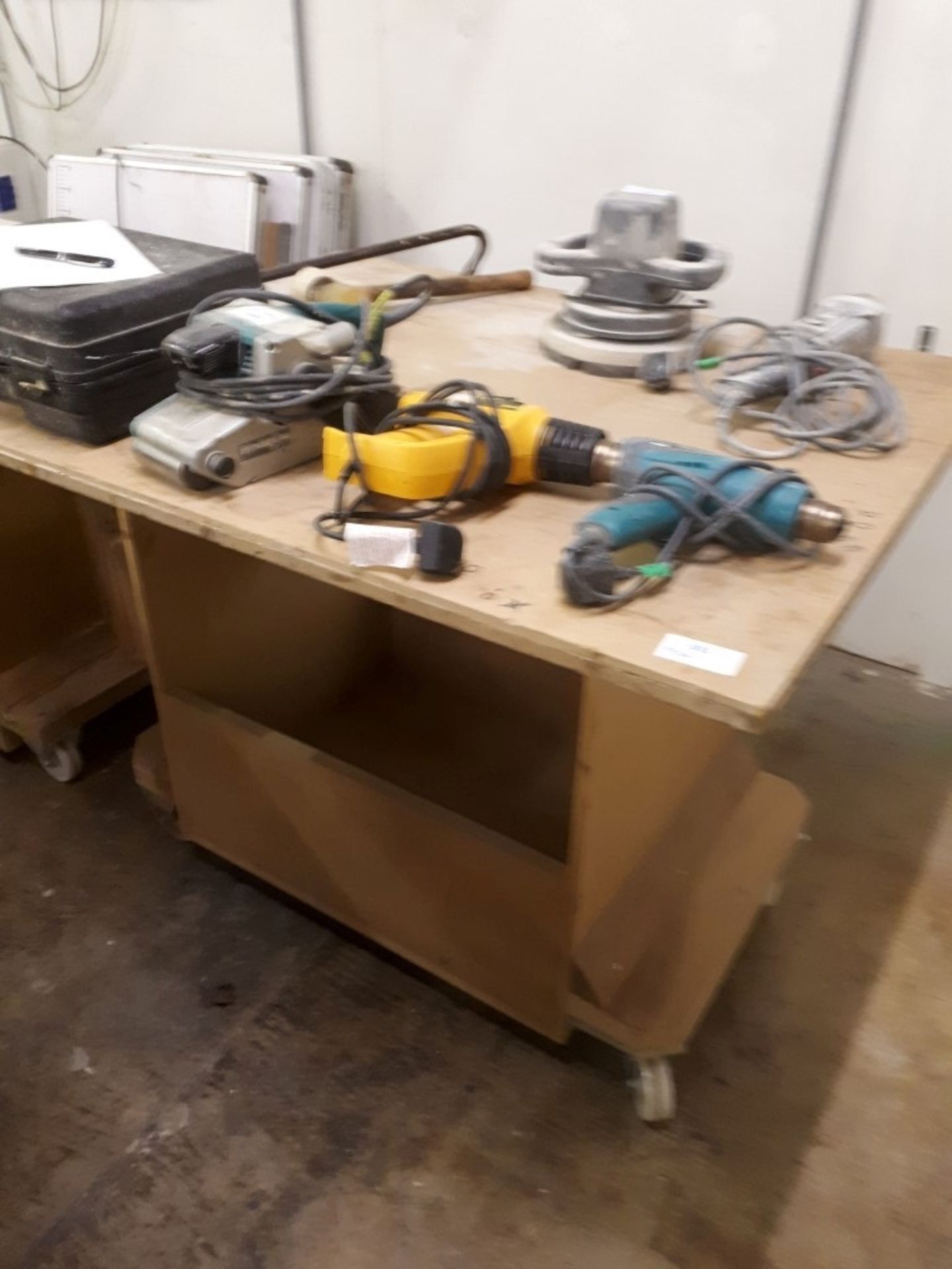 (2) Mobile workbenches - Image 2 of 2