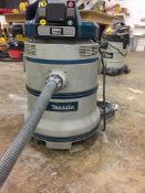 Makita 440 wet & dry vacuum extractor