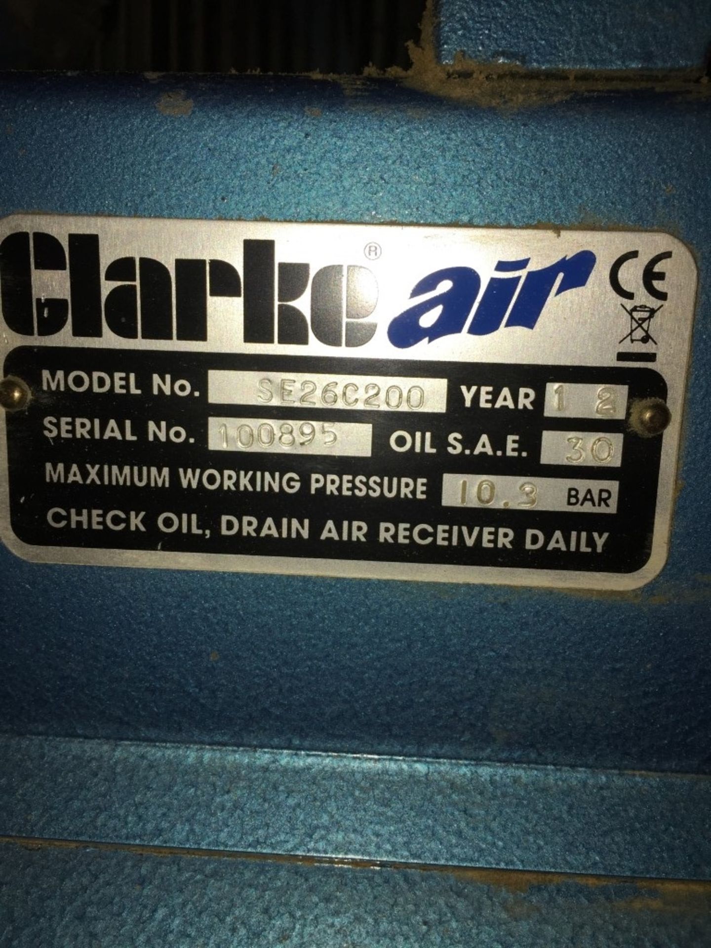 Clarke Air SE26C200 compressor (2012) - Image 2 of 4