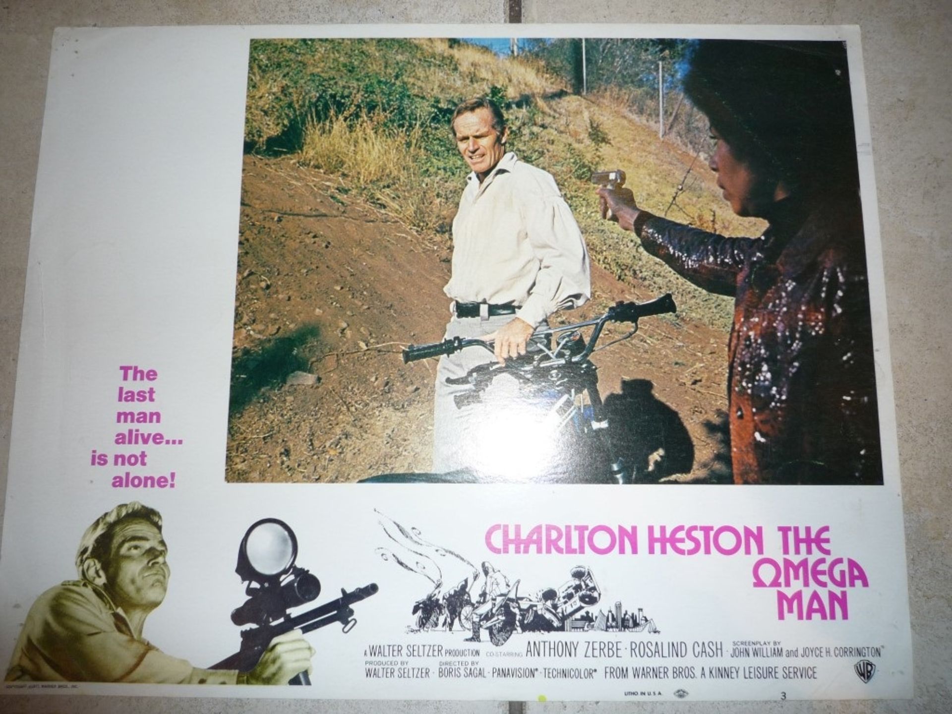 Omega Man lobby card - Bild 2 aus 2