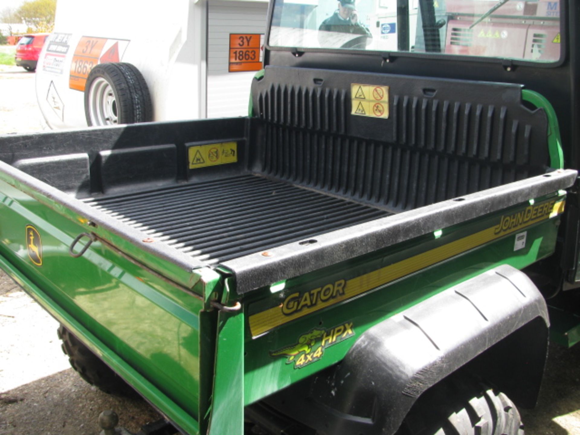 John Deere HPX gaitor 4 x 4 tipping bed utility vehicle (highway spec) - Image 3 of 8