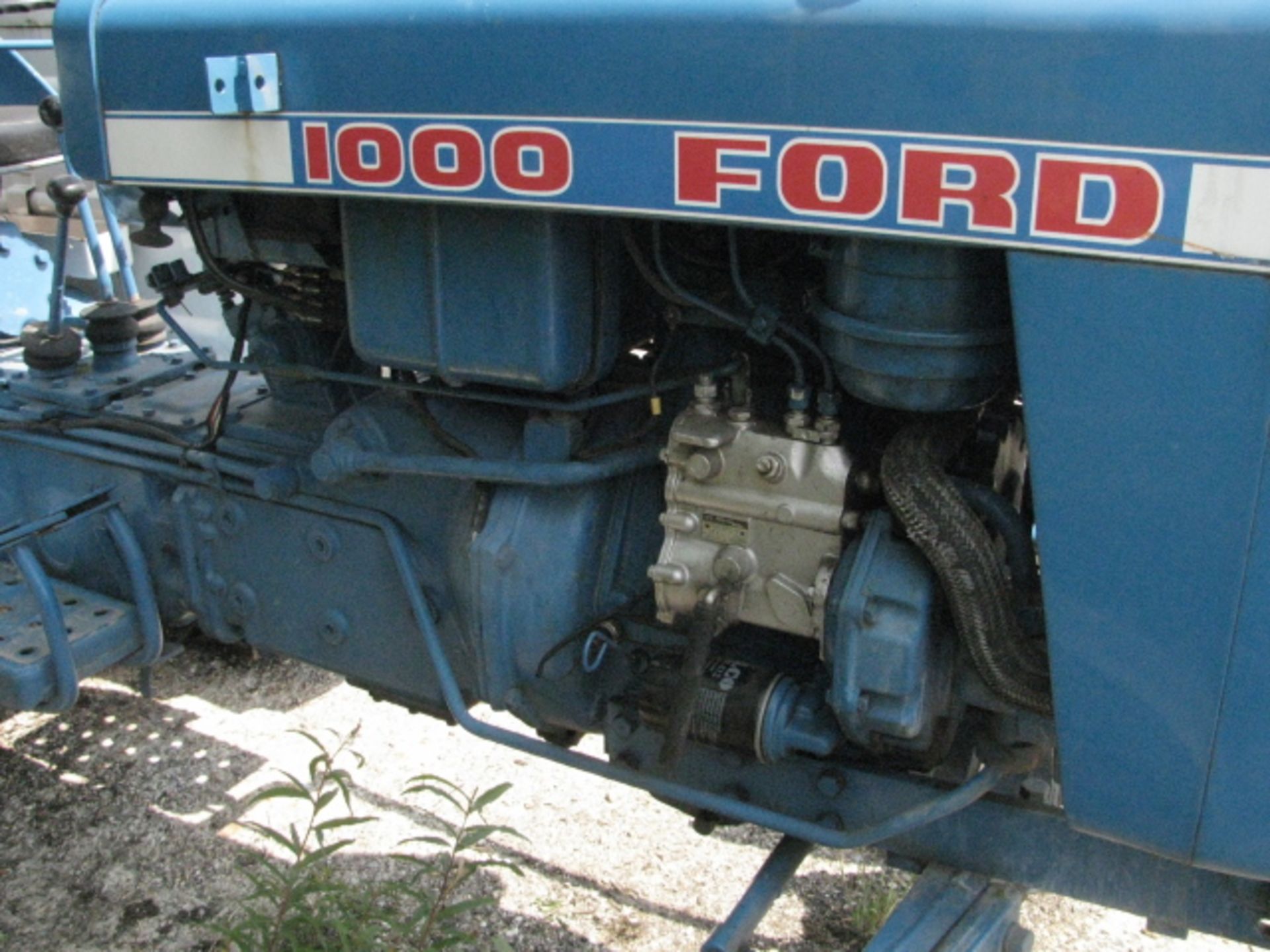 Ford 1000 4x2 2WD Open Cab Agricultural Tractor - Image 5 of 11