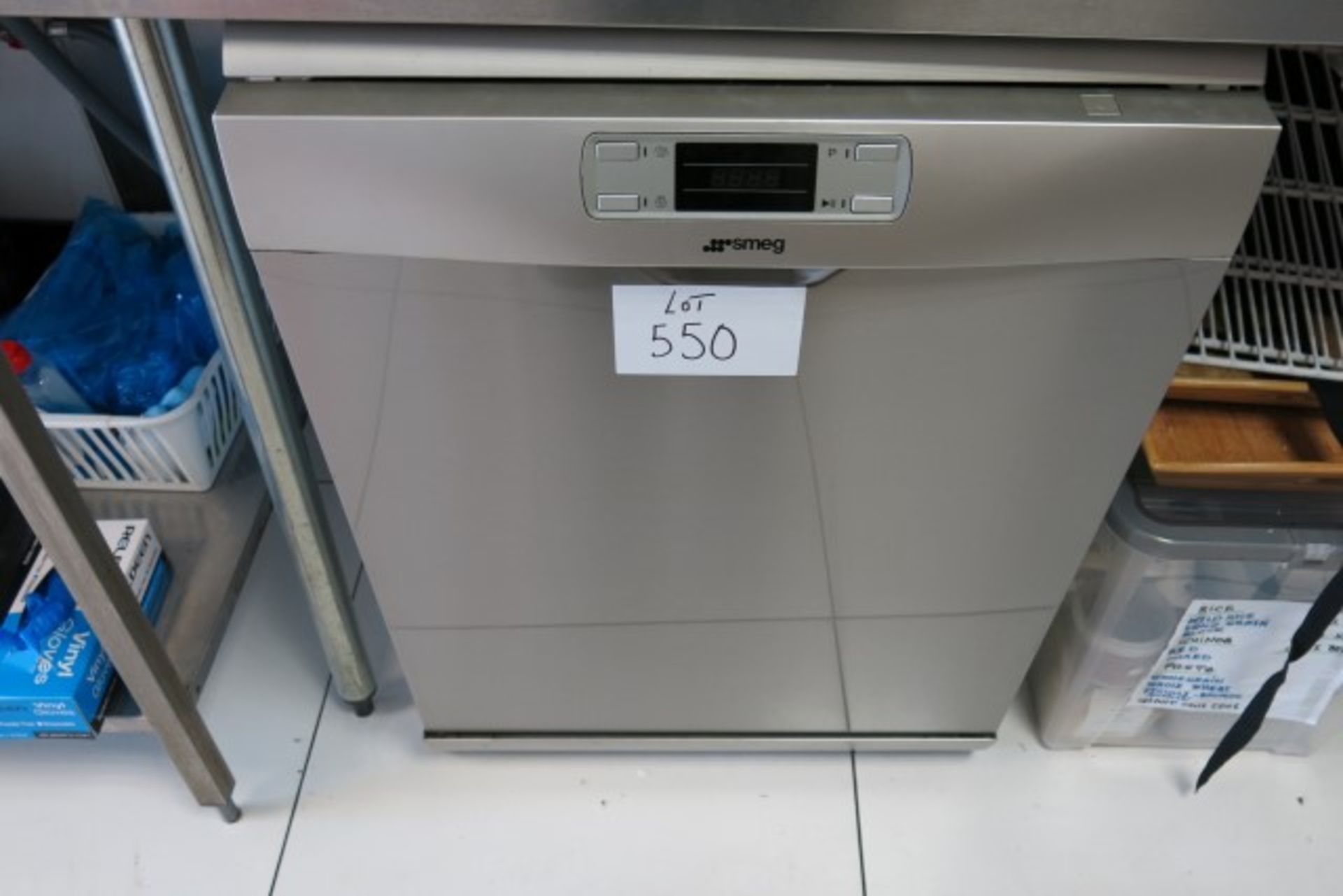 Smeg type 10059 model DFD6132X dishwasher