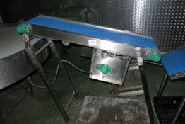 (CH)Belt conveyor - A lift out charge will apply