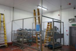 Stainless steel cage (3 sides with opening door)