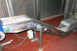 (CH) Stainless steel swan neck conveyor - A lift out charge will apply