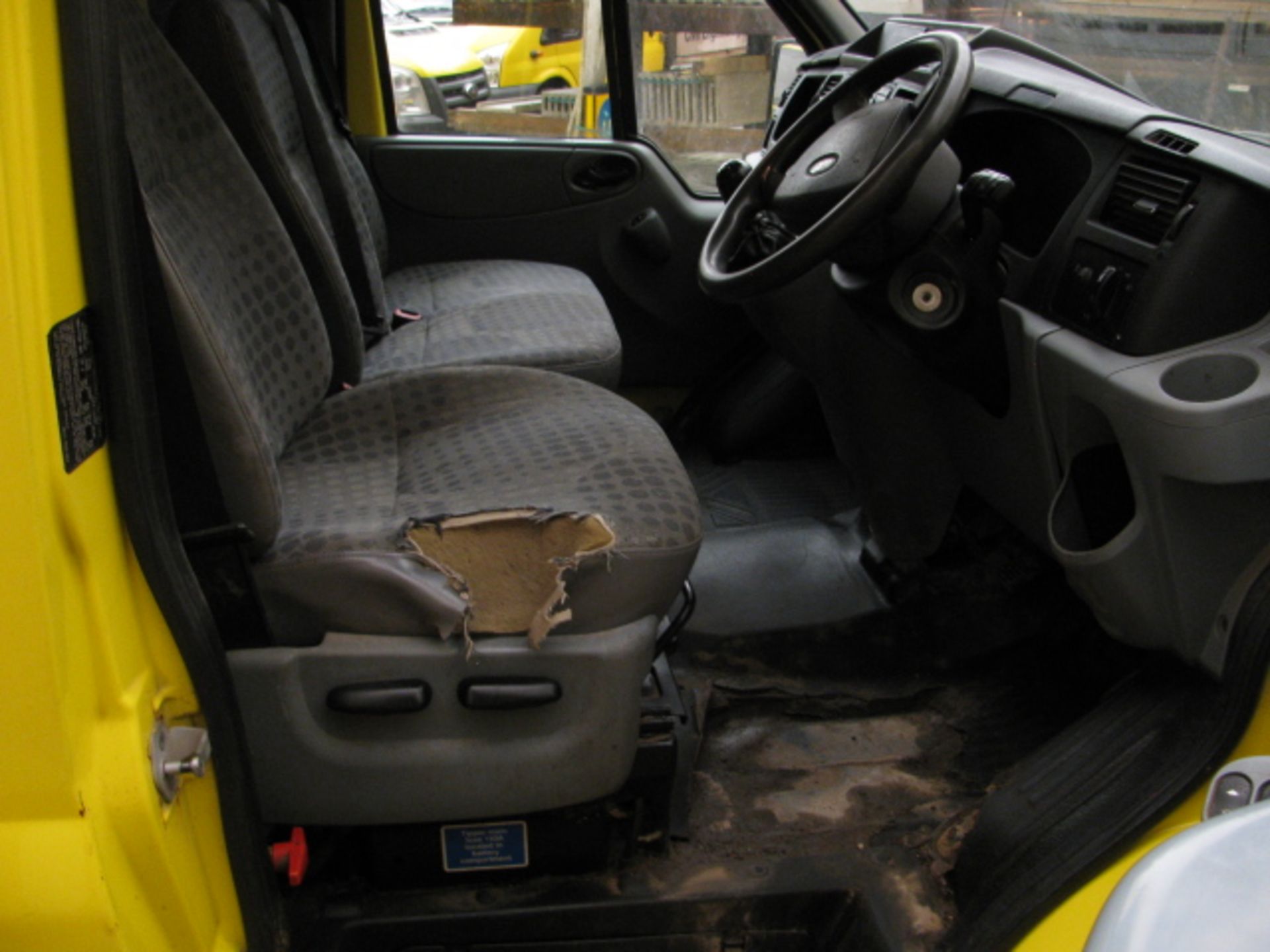 Ford Transit 100 T350 double cab tipper 2009 - Image 8 of 9