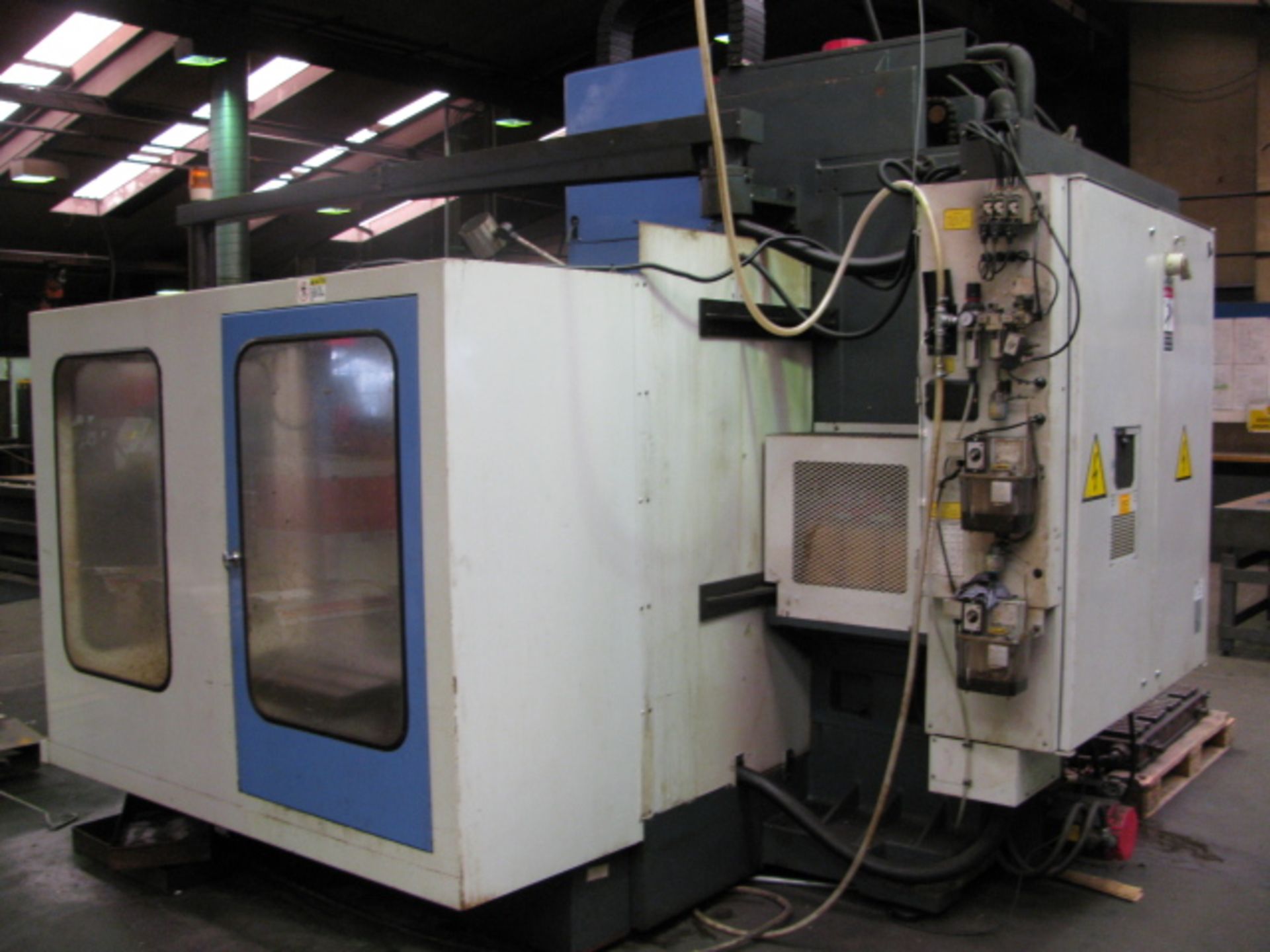Leadwell MCV-1300P CNC vertical machining centre - Image 4 of 8