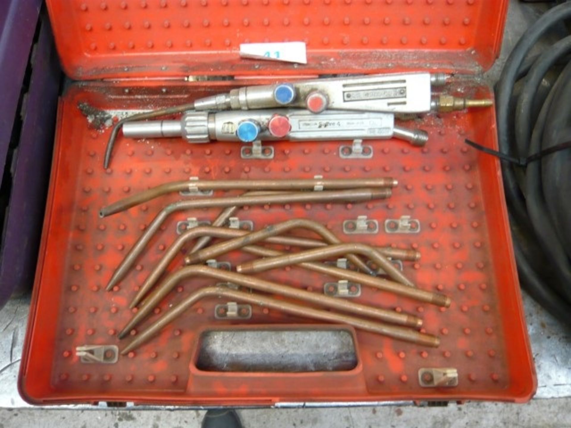 (2) gas welding torches and various nozzles with case