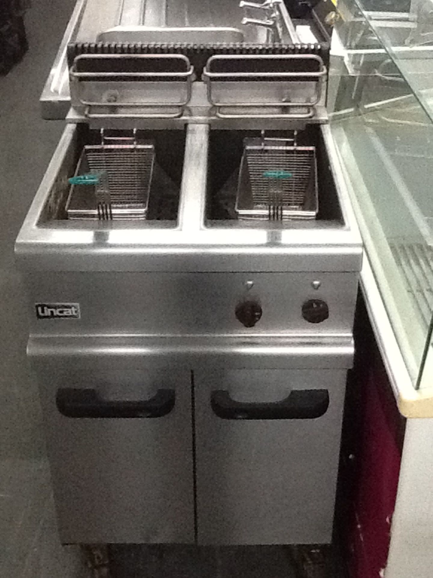 Lincat Double Tank Gas Fryer – NO VAT