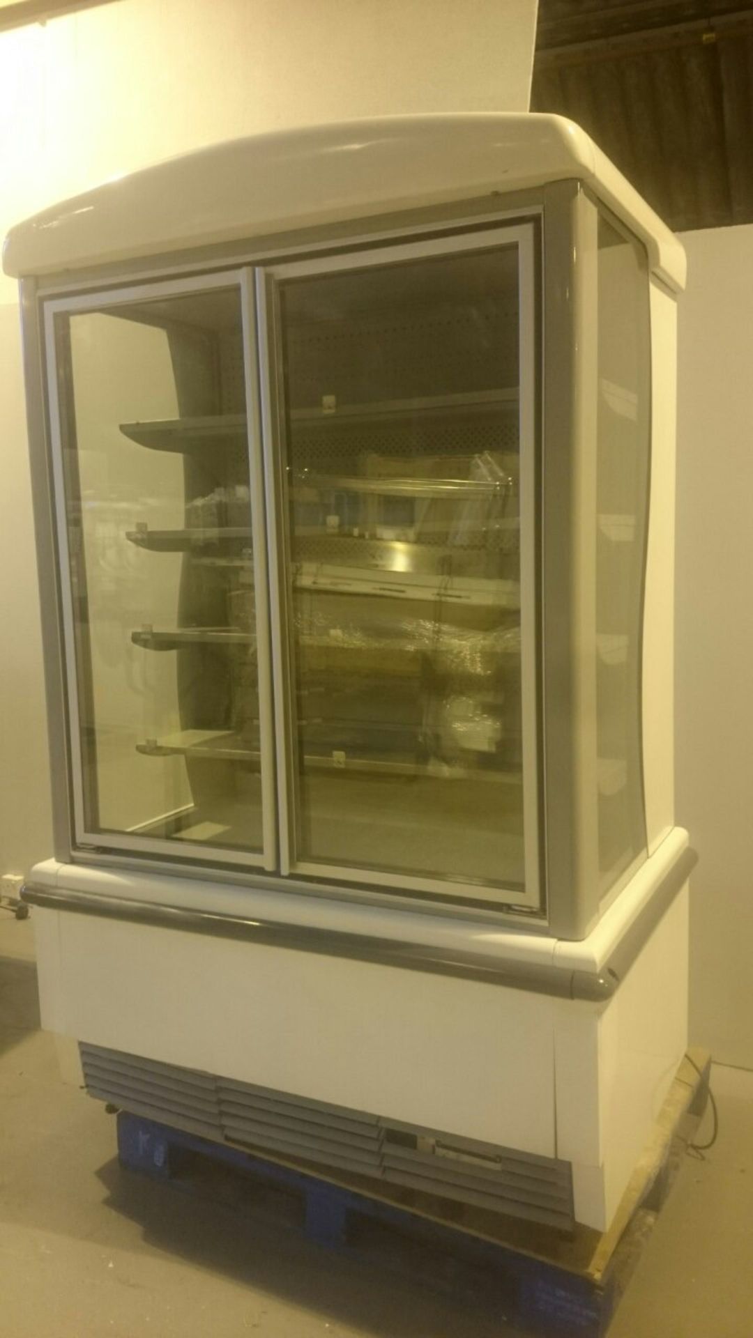 Glass Door Shop Display Fridge - 5 Shelves - 230v - H200cm W140cm D90cm