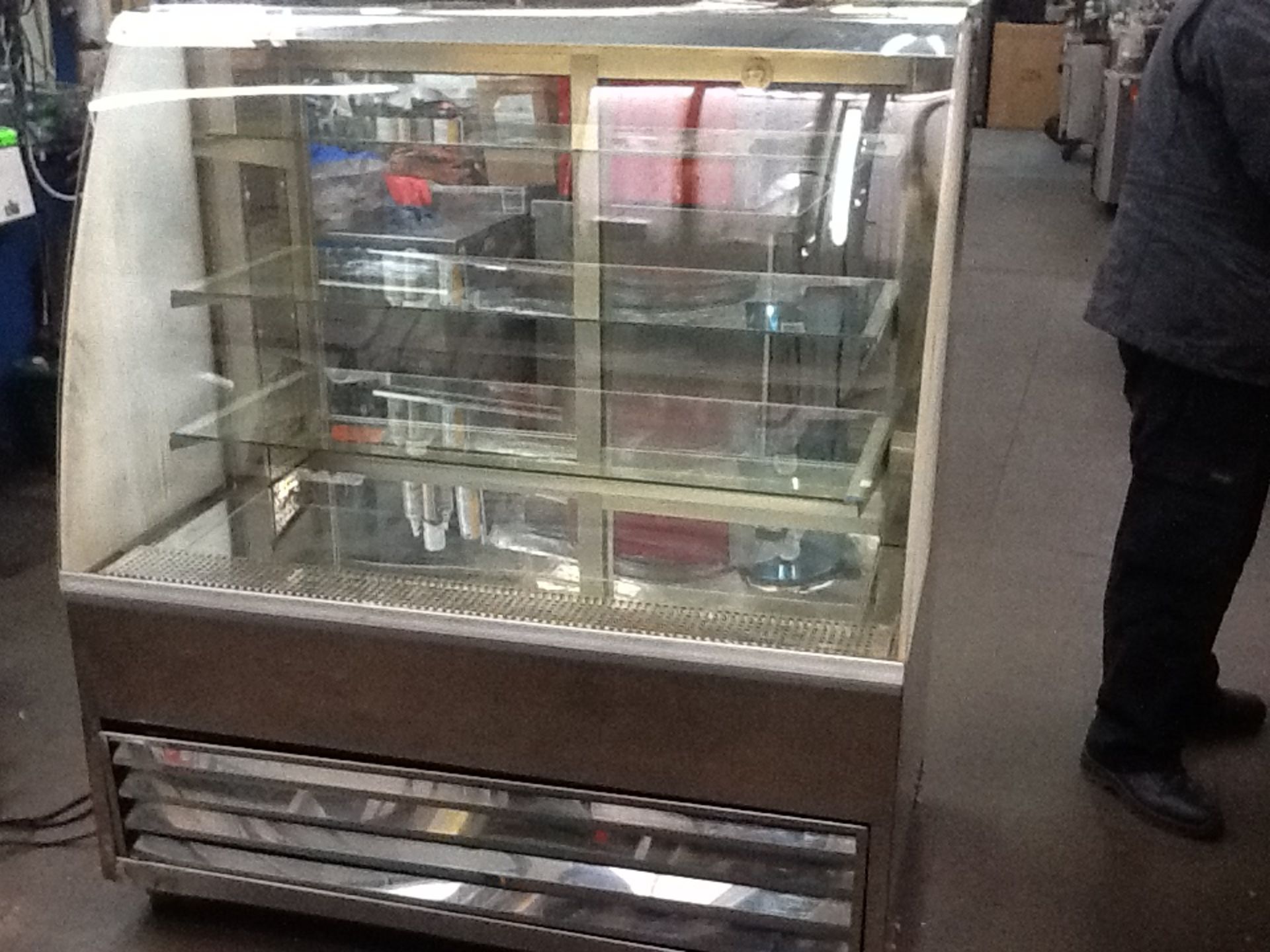 Three Shelf Refrigerated Patisserie Display Case – NO VAT