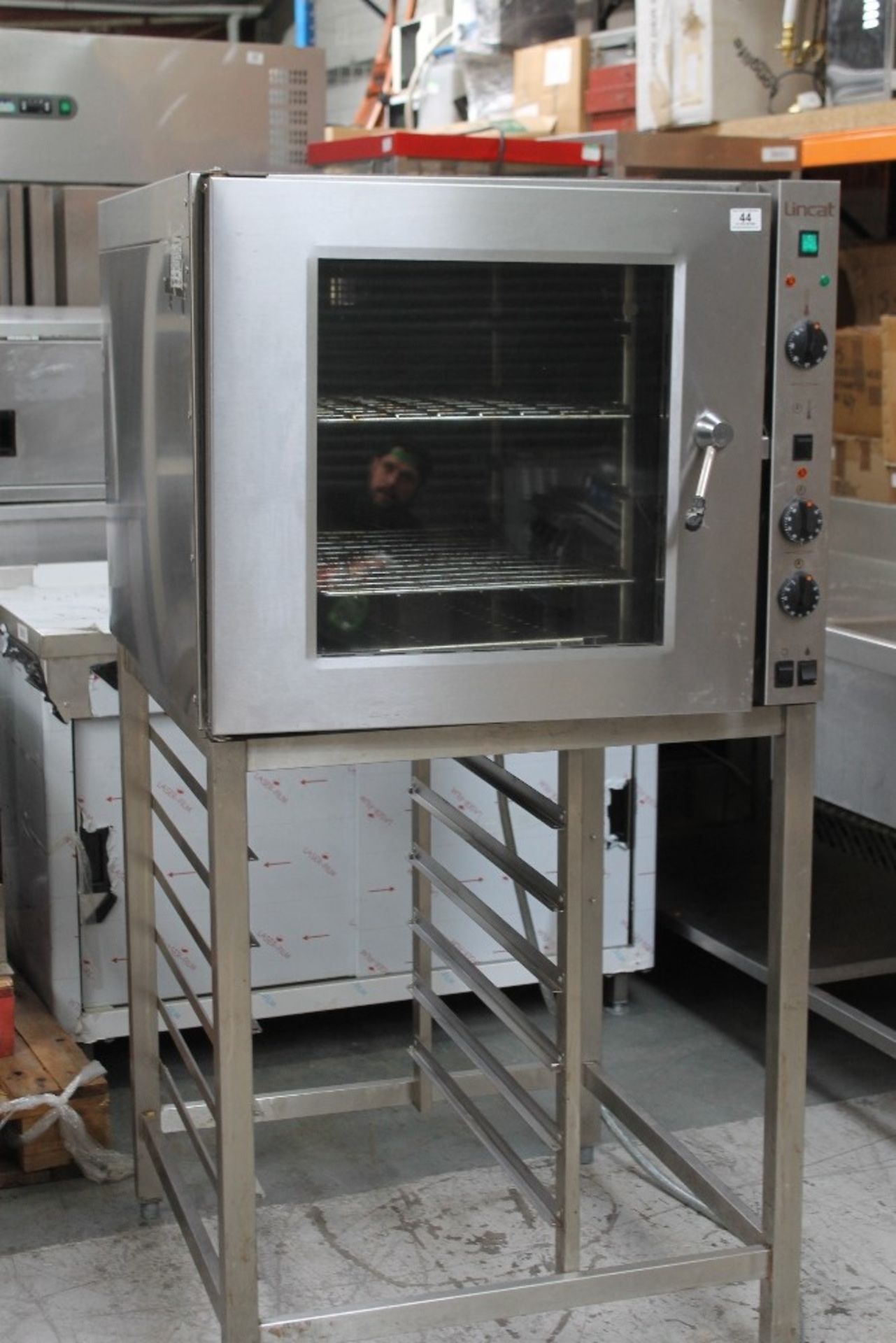 Lincat Convection Oven –on stand with under tray storage – 3-ph   Tested – NO VAT