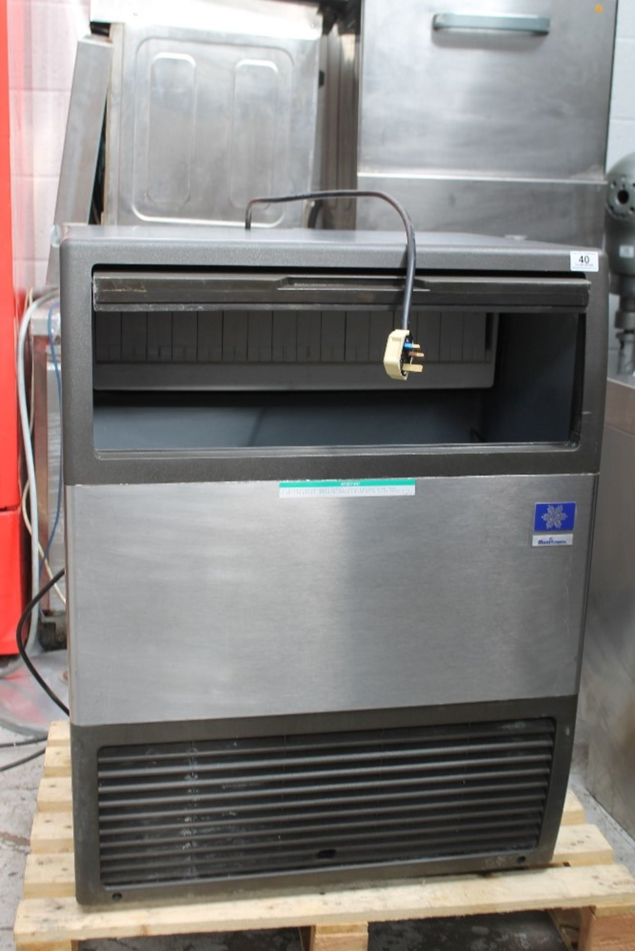 Manitowok Ice Machine – Tested – NO VAT – as new   Model ECS065AG – serial no: 310092033 - Image 3 of 4