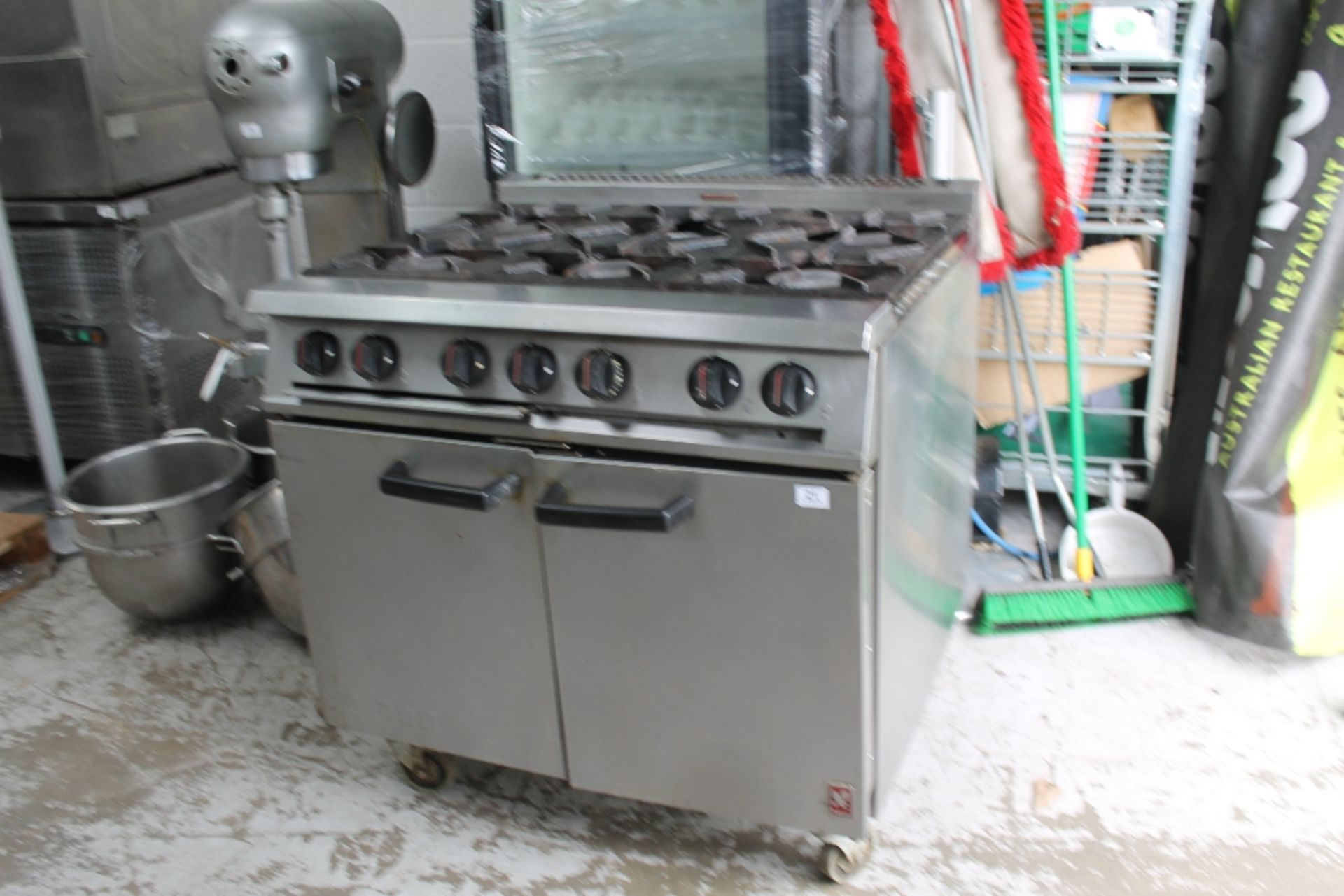 Falcon Dominator 6 Burner Gas Cooker with Oven – Tested – NO VAT   Model G21070T - serial no: - Image 2 of 5