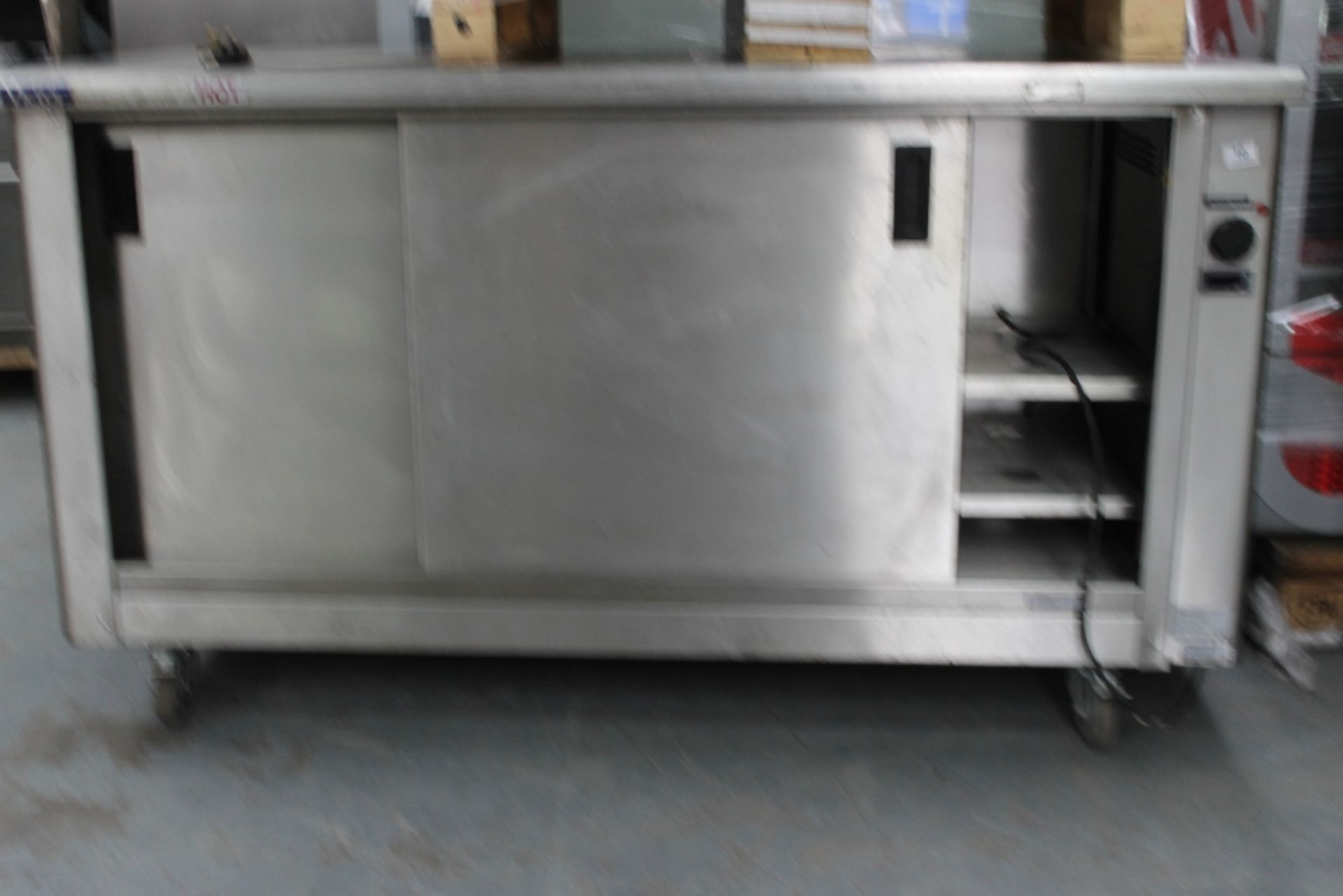 Victor Mobile Hot Cupboard - peer16z-42 – serial no:  20358 -240v – 1-ph Tested – NO VAT - Image 3 of 3
