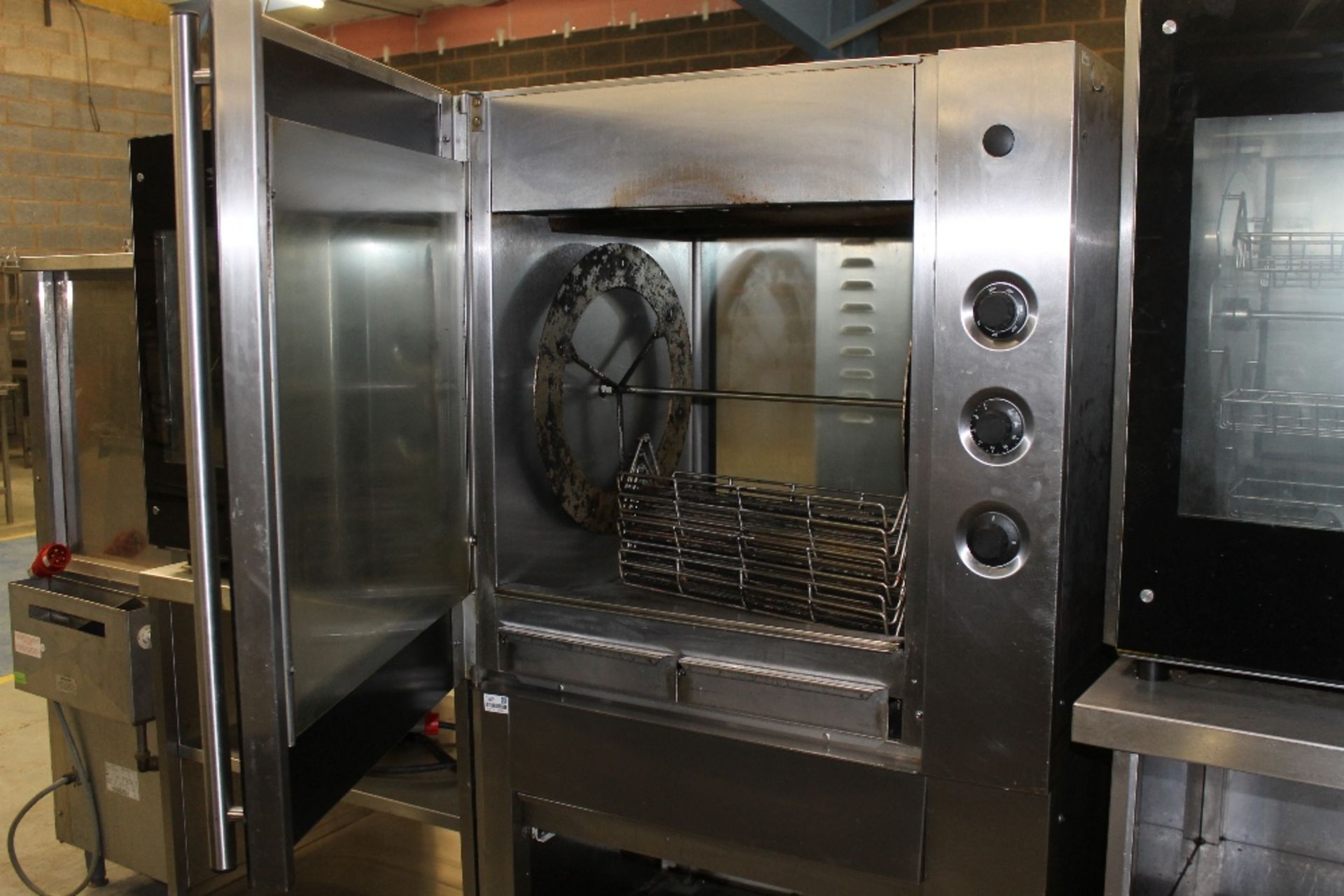 Fri-Jado Chicken Rotisserie –on stand -  3-ph – Tested   W98cm x H180cm x D90cm - Image 2 of 3