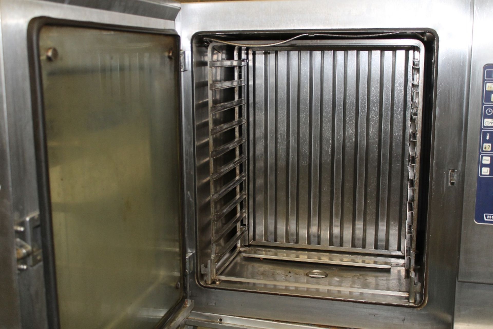 Hobart10 Grid Combi Oven  - with stand – W90cm x H160cm x D80cm Collect from Alcester , - Image 3 of 3