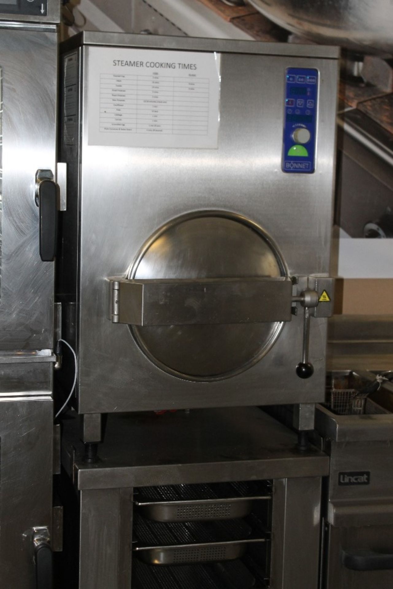 Hobart Bonnet High Pressure Steamer with under storage unit – 3-ph- Tested W60cm x H100cm x D70cm - Image 3 of 3