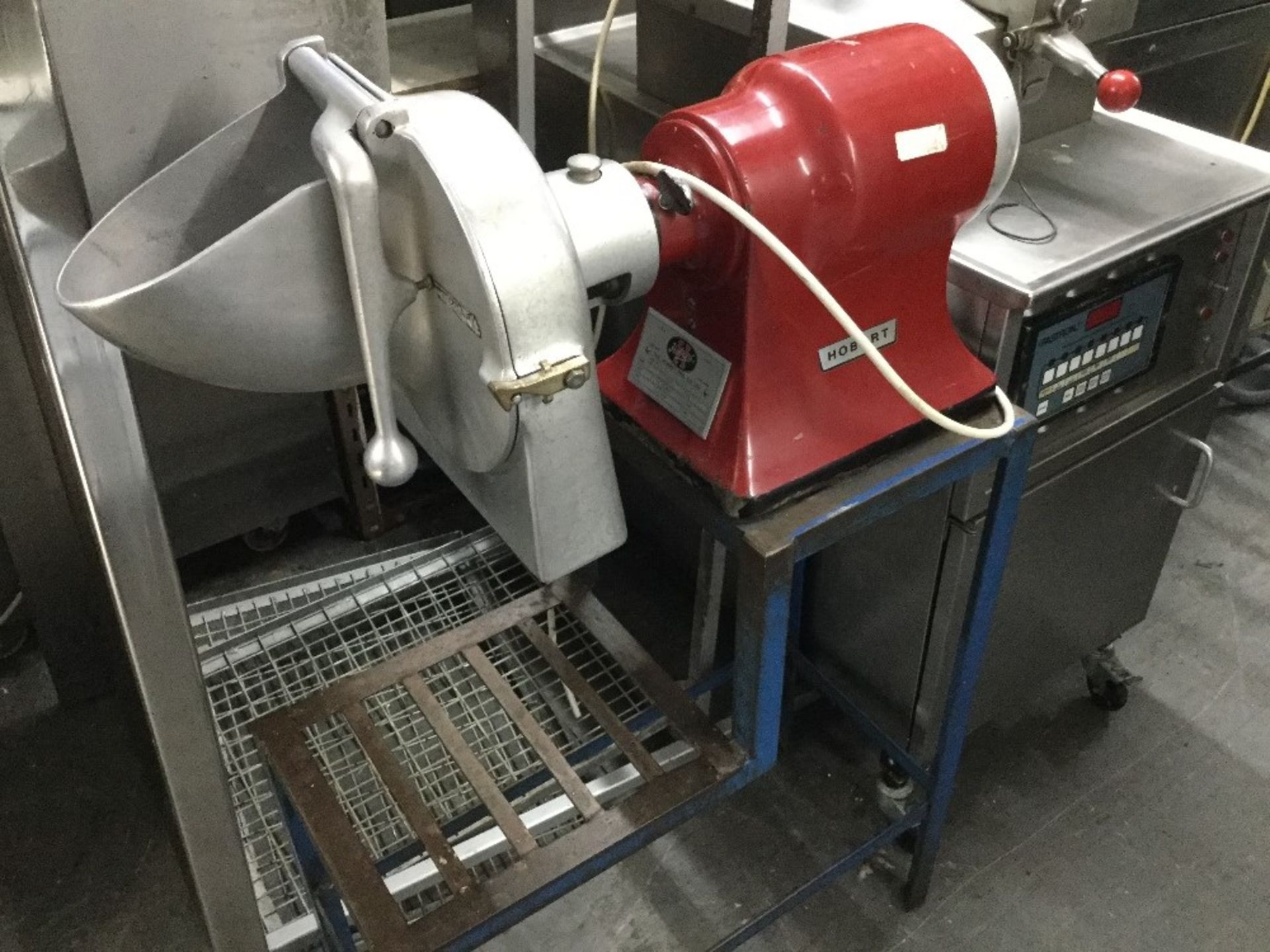 Hobart Heavy Duty Veg Prep Machine with blade- Tested       NO  VAT