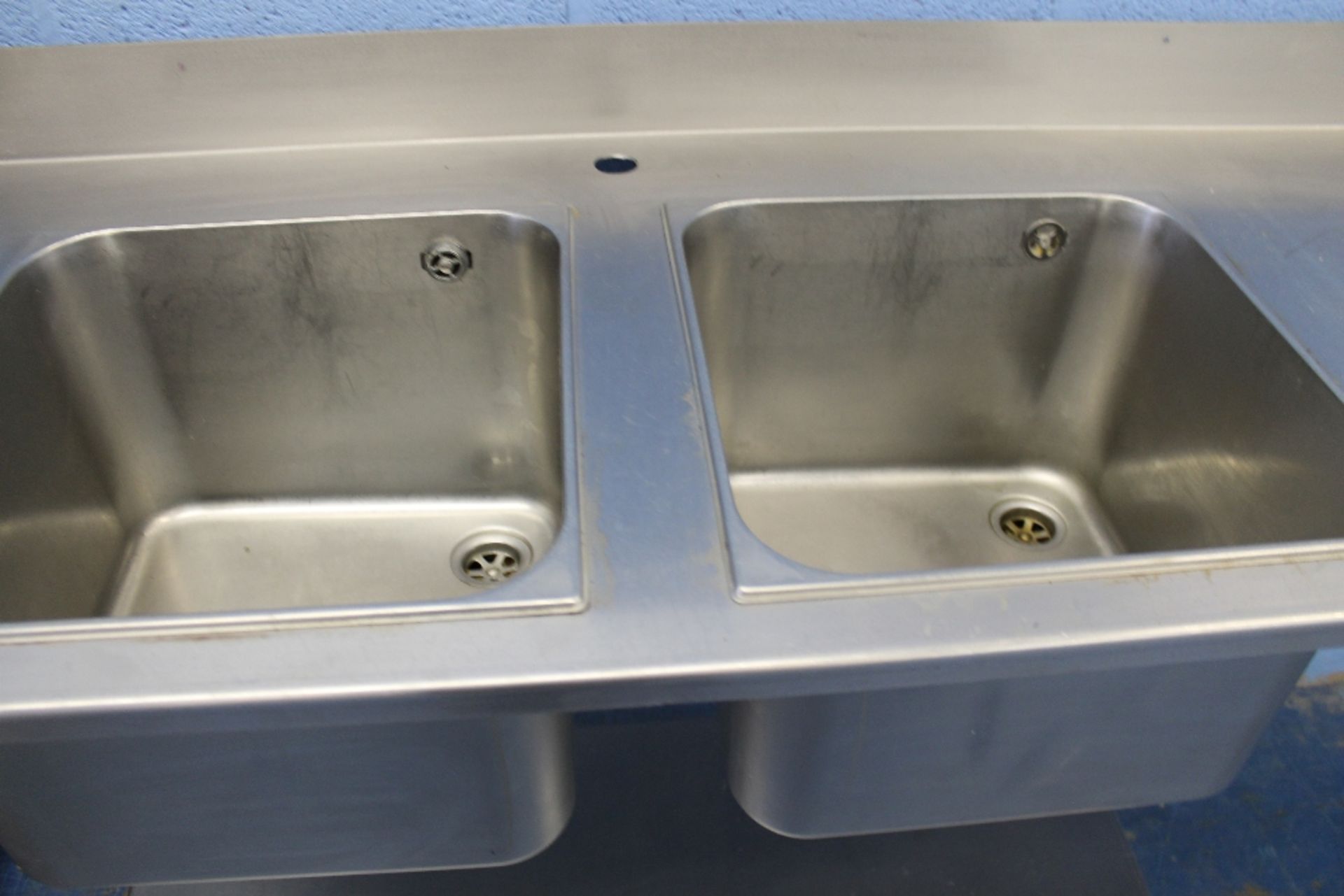 Stainless Steel Double Bowl Catering Sink – splash back -  NO VAT W230cm x H90cm x D60cm - Image 2 of 2