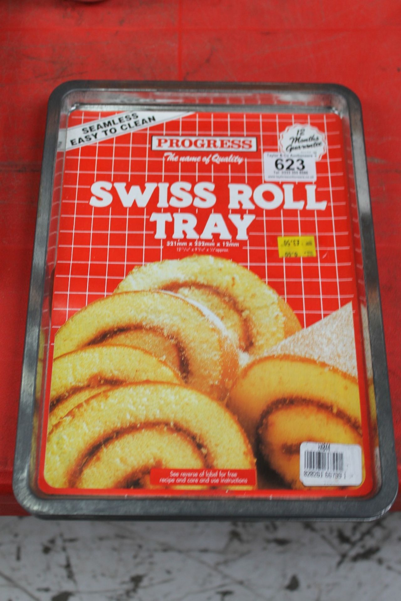 5 x Aluminium Swiss roll trays – NO VAT