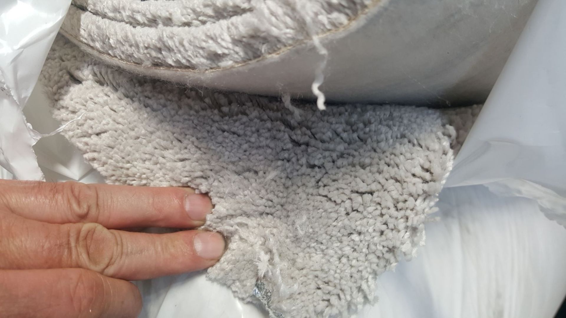 Sarabi Soft Touch Luxury Domestic Carpet Colour - Dove Grey 20m x 4m - Total 80m2 RRP £3,000 NO VAT