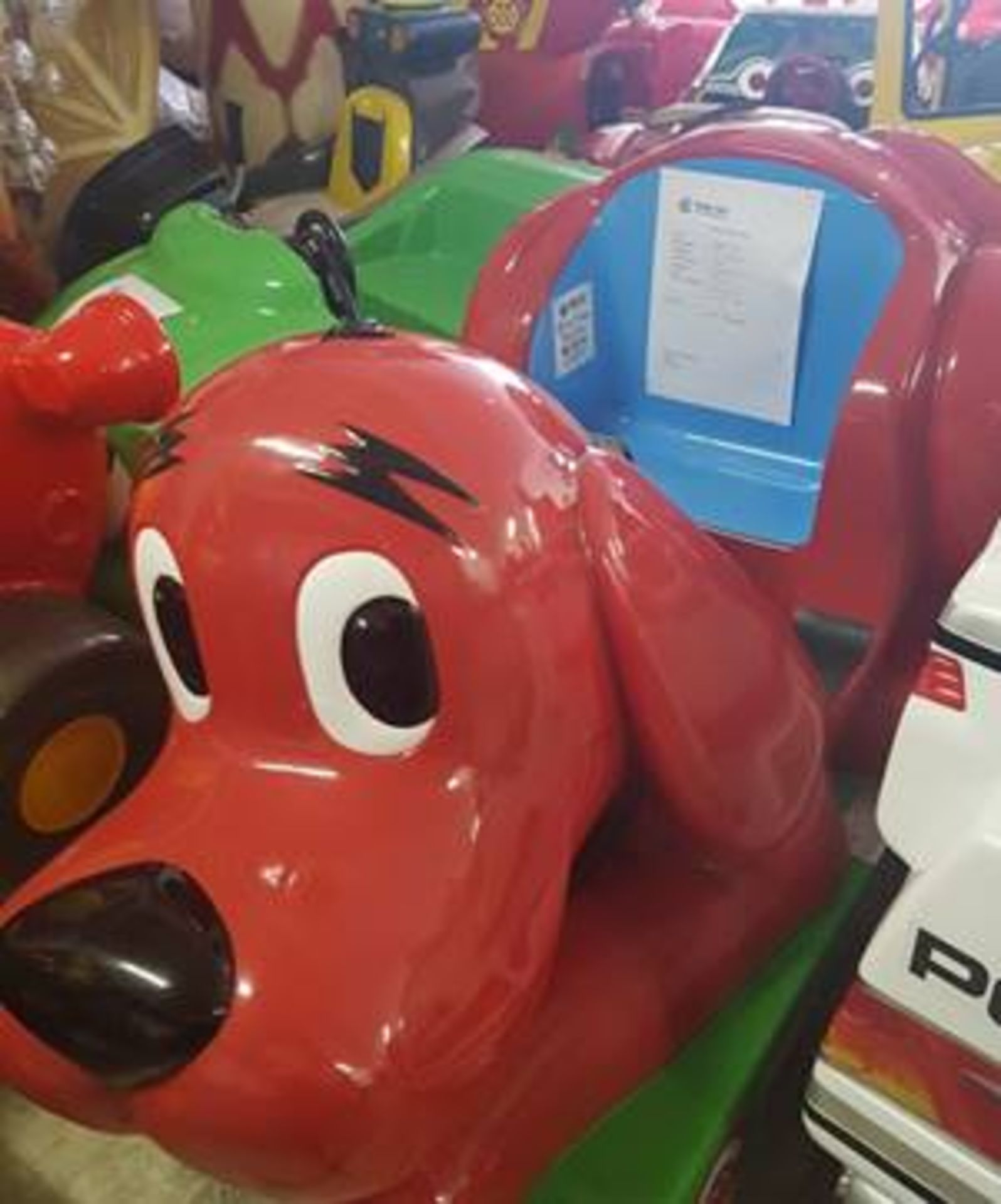 Clifford Child Ride – Children’s Brand still currently on TV   Good condition & Great Earner -