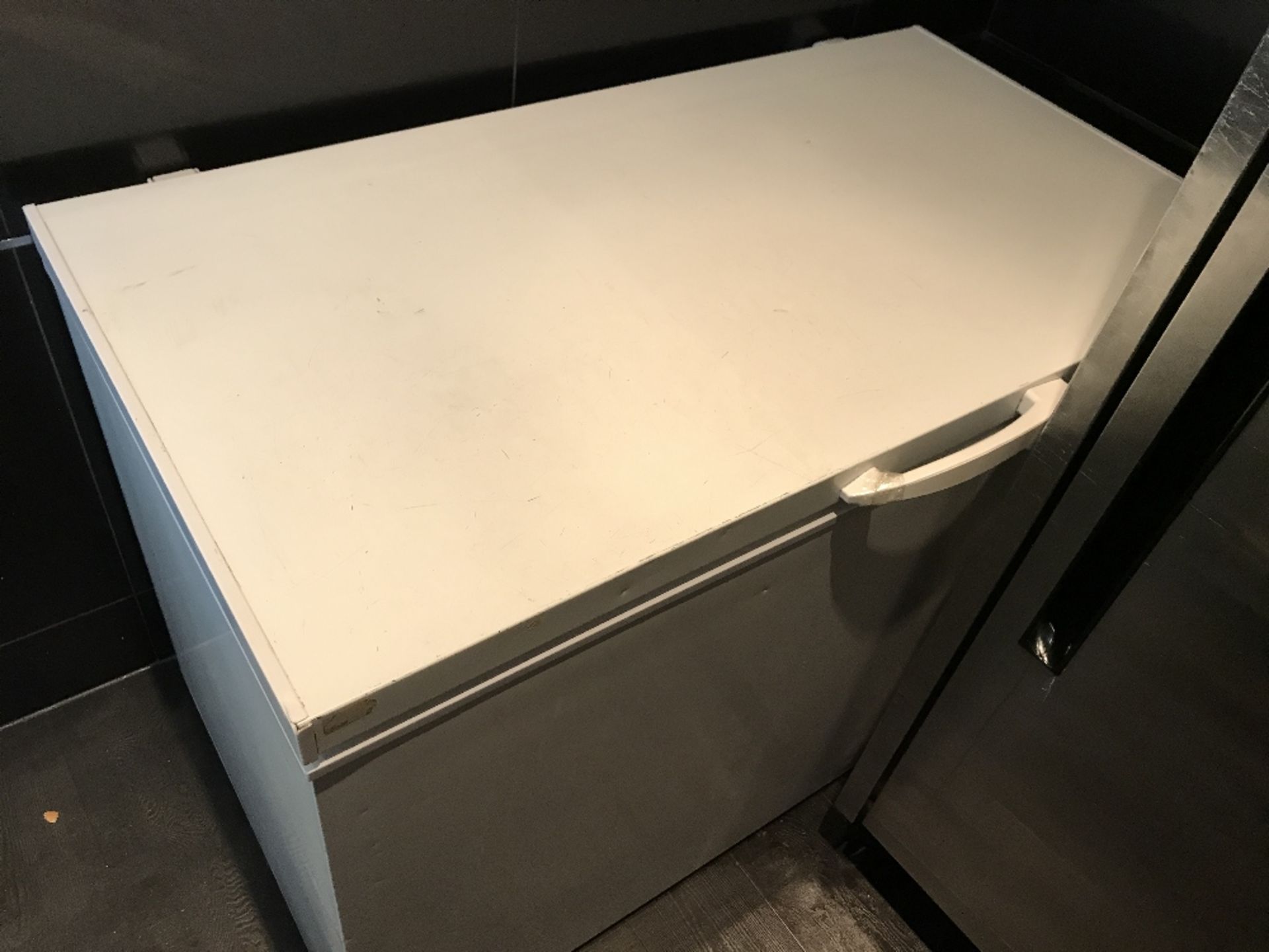 Chest Freezer – 1200mm – Working