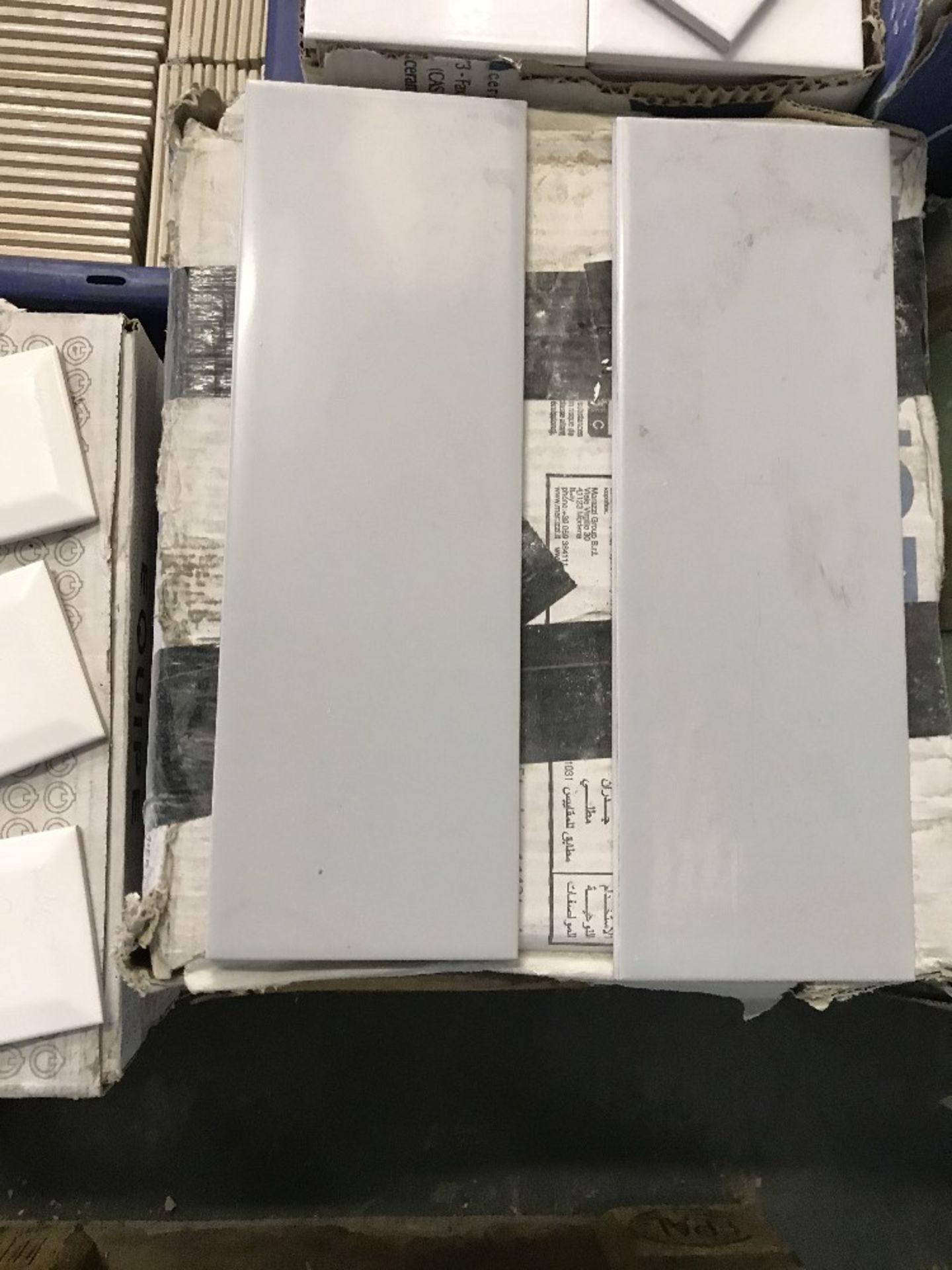 4 boxes of grey tiles - Image 2 of 2