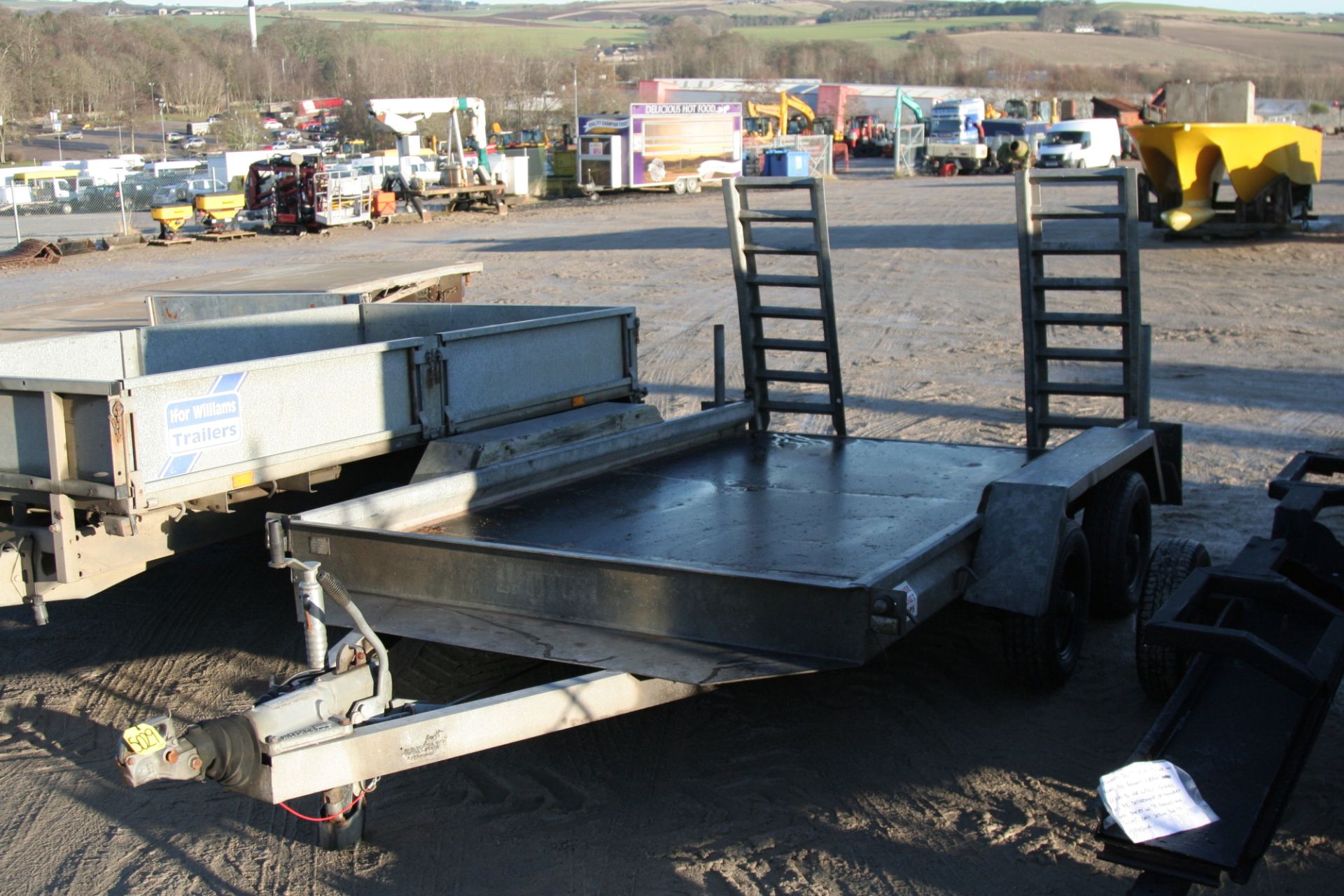 10' X 5'9" TWIN AXLE PLANT TRAILER C/W RAMPS