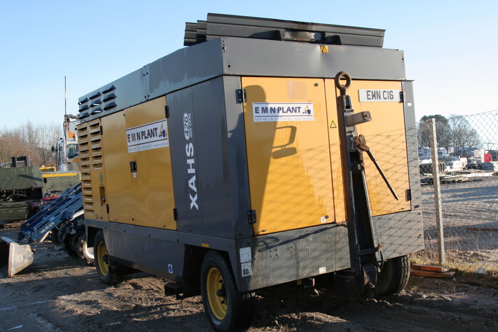 ATLAS COPCO XAHS 426 COMPRESSOR