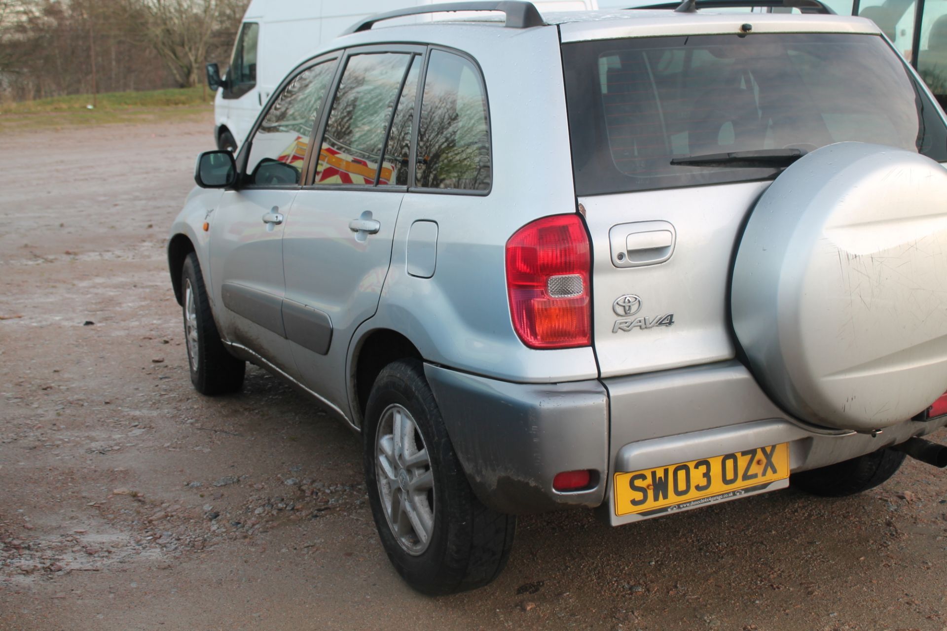 Toyota Rav4 D-4d Gx - 1995cc 5 Door Estate - Image 4 of 4