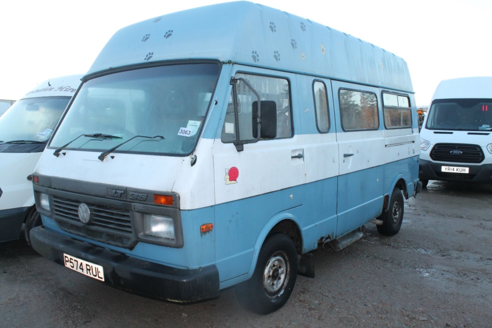 Volkswagen Lt 35 E Diesel - 2384cc Minibus