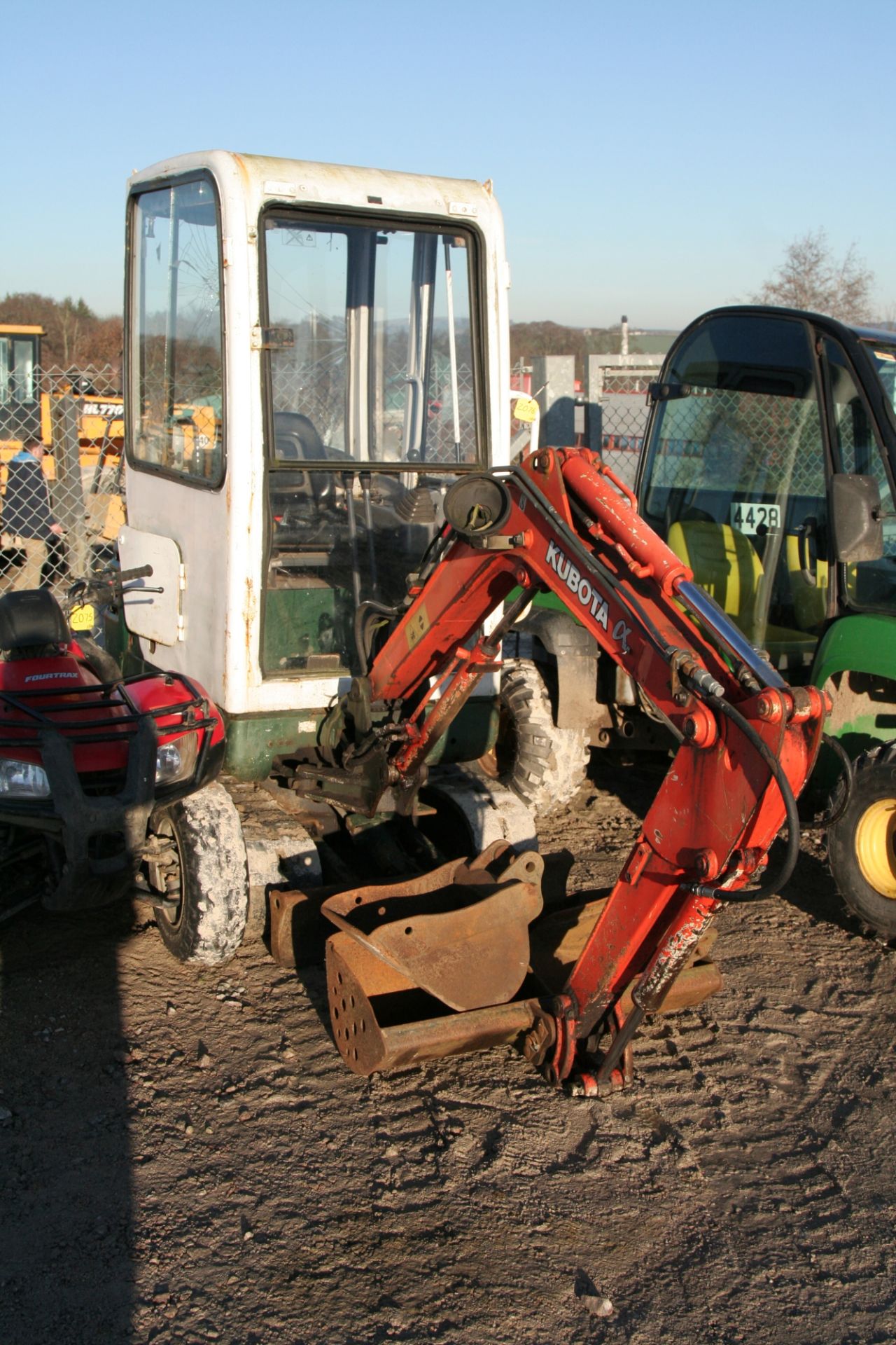 KUBOTA MINI DIGGER KEY IN P/CABIN