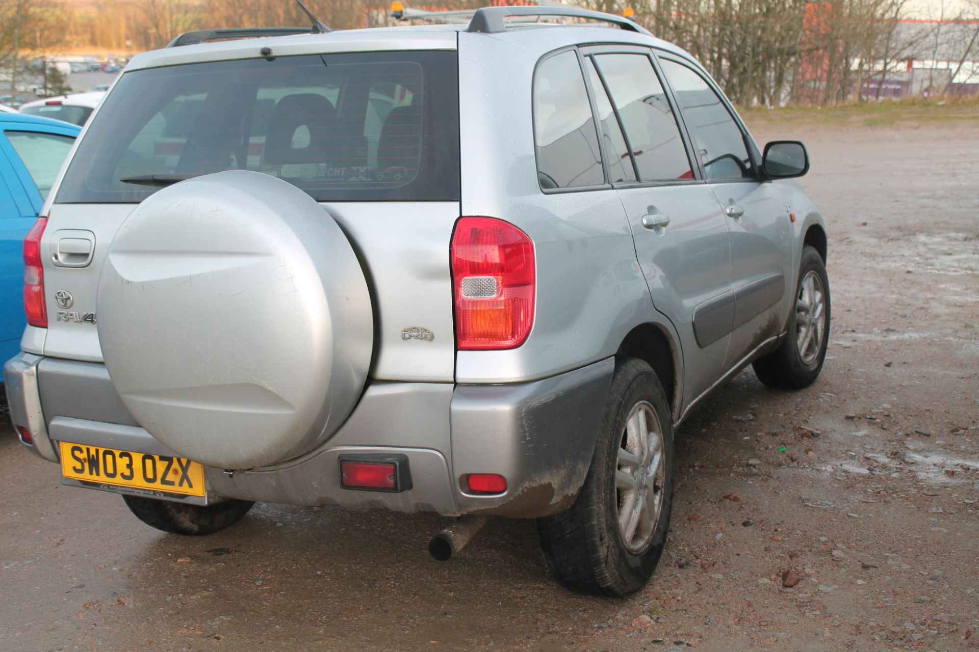 Toyota Rav4 D-4d Gx - 1995cc 5 Door Estate - Image 3 of 4