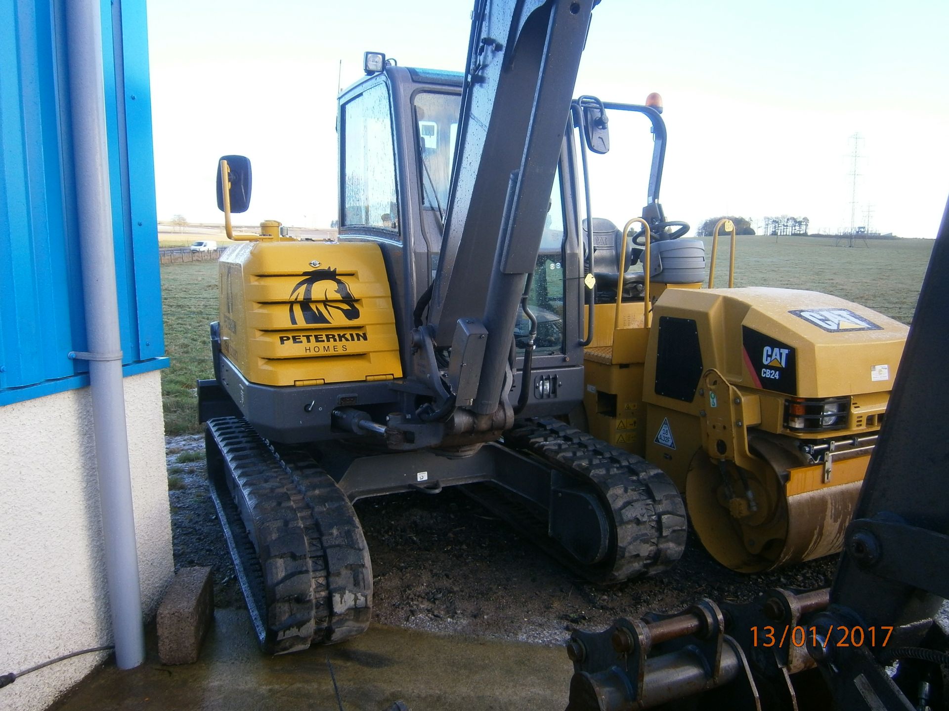 1 No. Volvo Combo EC55C 6 Tonne Excavator - Year 2016 - Serial No. VCEEC55CH00113437 - - Image 4 of 4