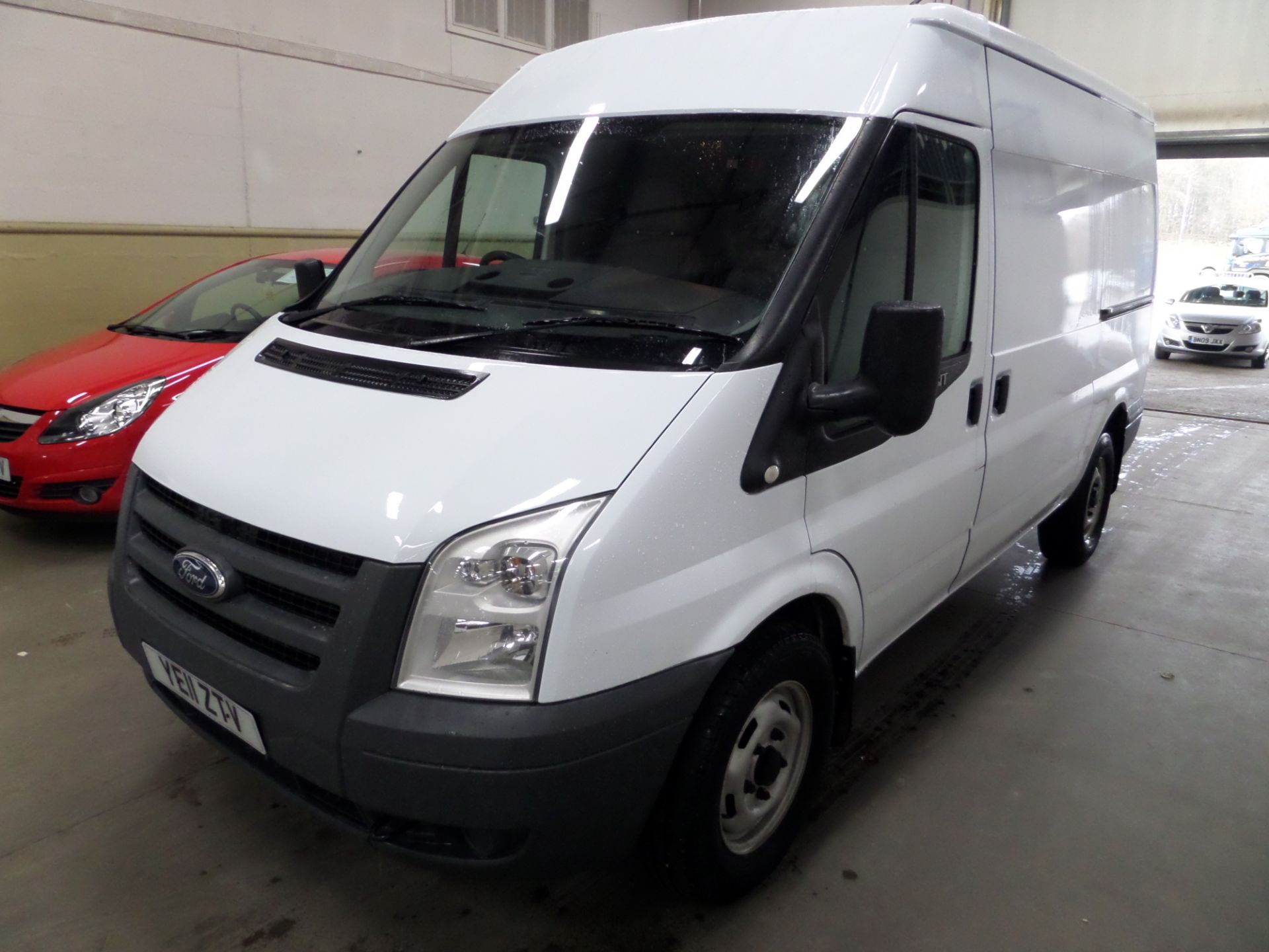 Ford Transit 140 T350m Fwd - 2198cc 2 Door Van - Image 2 of 8