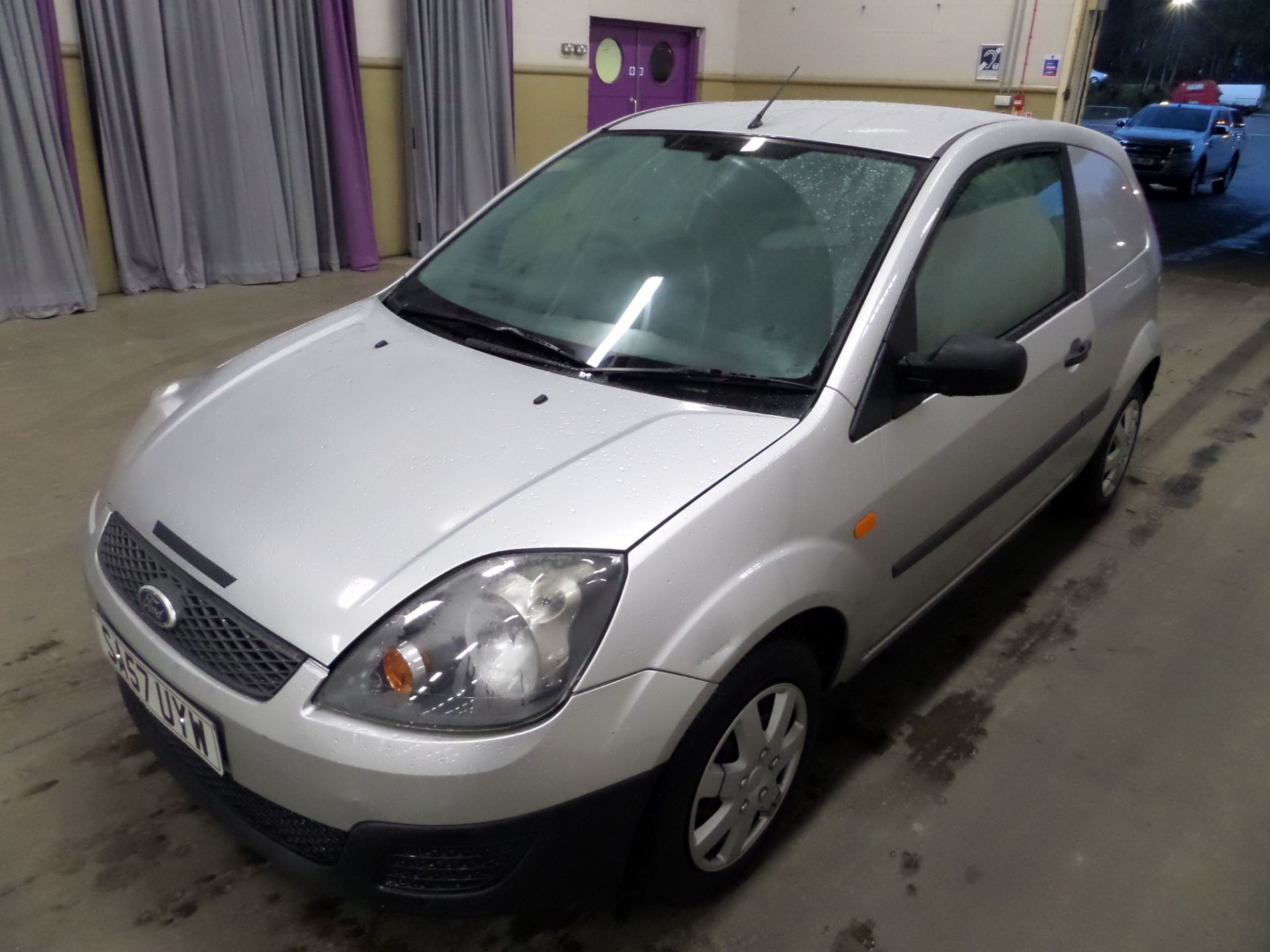 Ford Fiesta Tdci - 1399cc 2 Door Van - Image 2 of 9