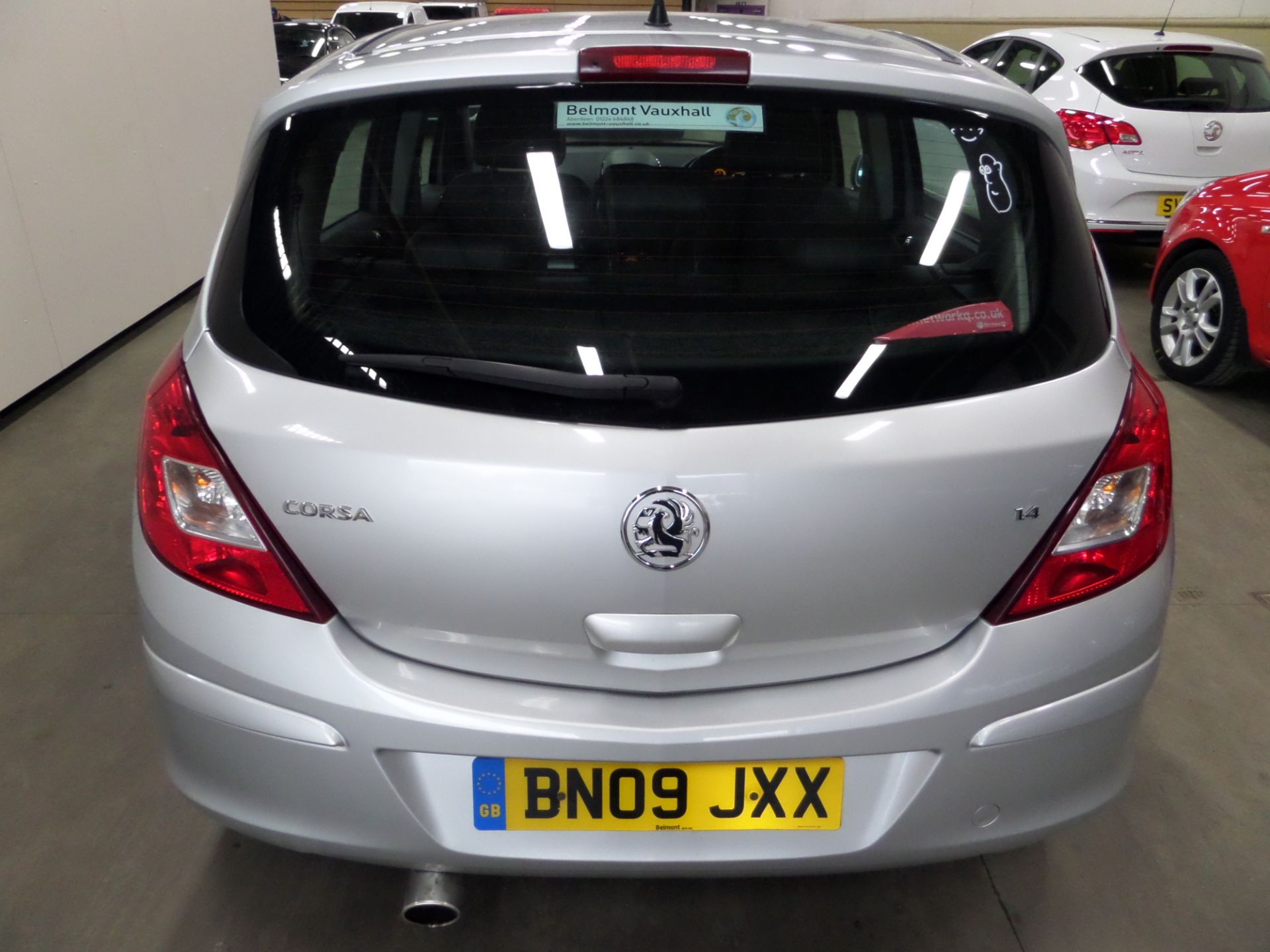 Vauxhall Corsa Design - 1364cc 5 Door - Image 4 of 8