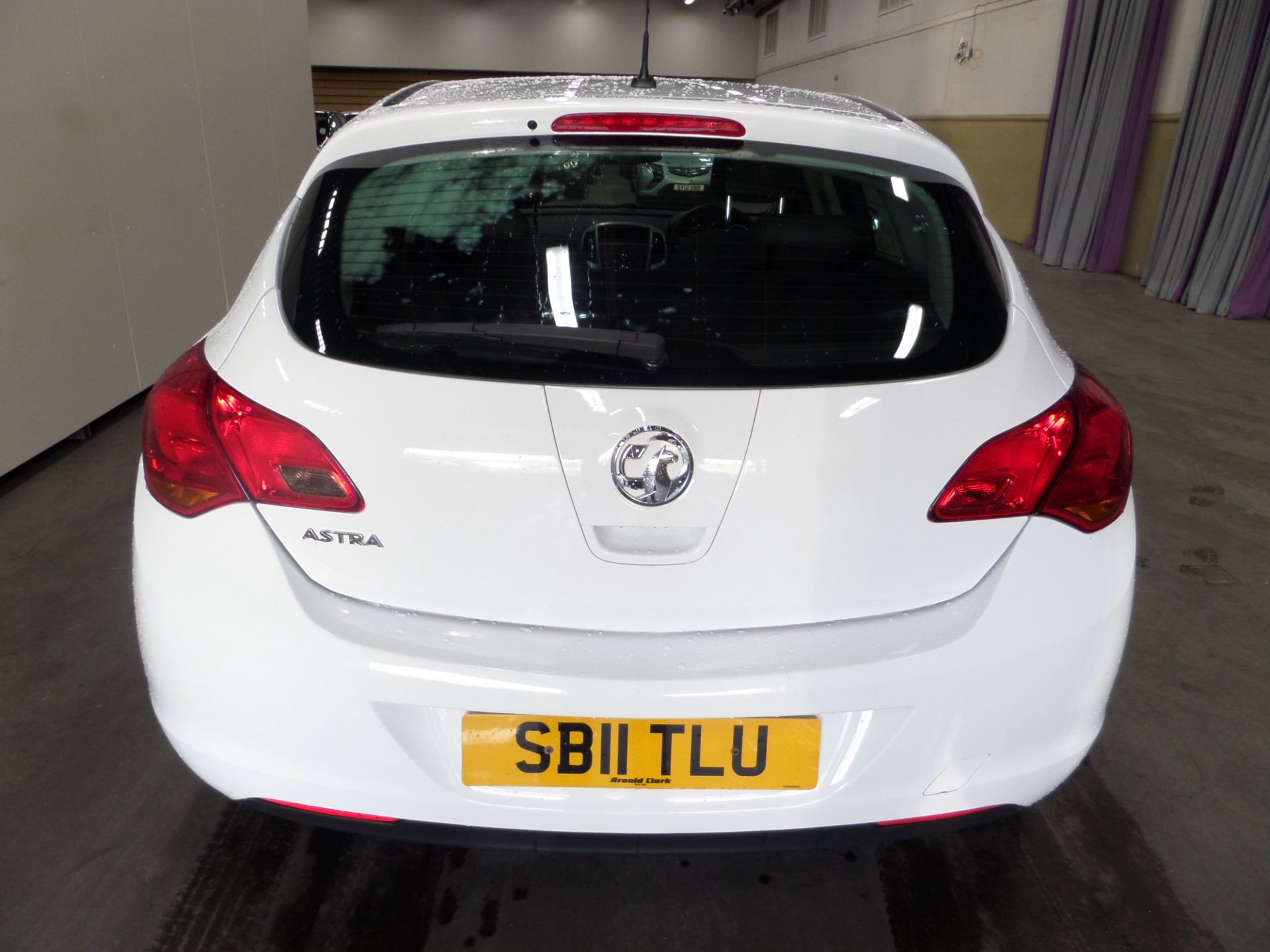 Vauxhall Astra Excite - 1398cc 5 Door - Image 4 of 8