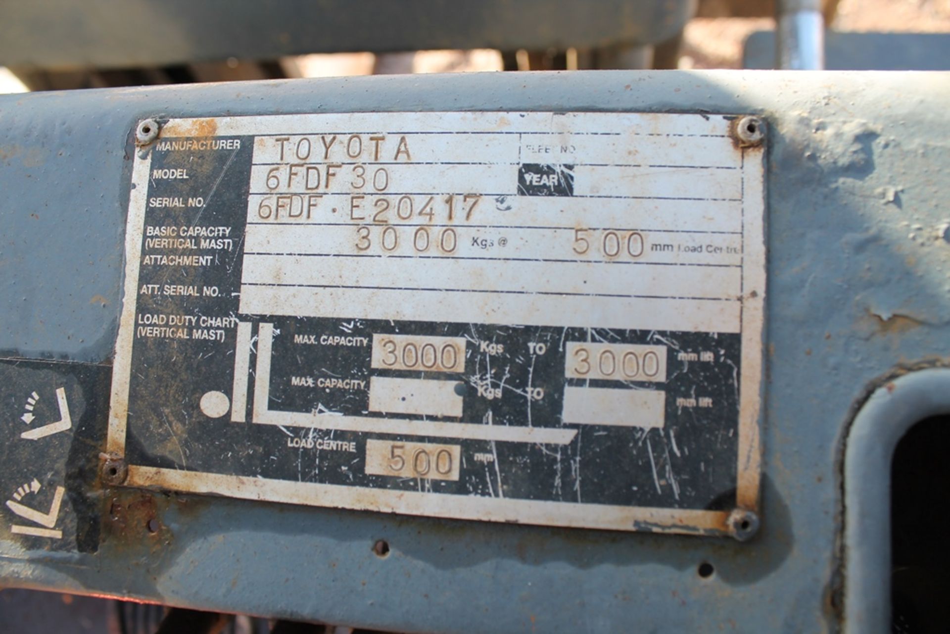 TOYOTA 3TON FORKLIFT KEY IN P/CABIN - Image 8 of 8
