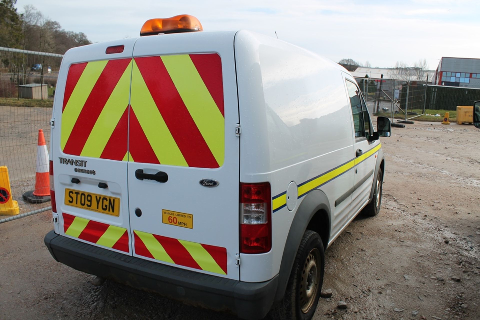 Ford Transit Conn T200 L90 - 1753cc 2 Door Van - Image 8 of 8