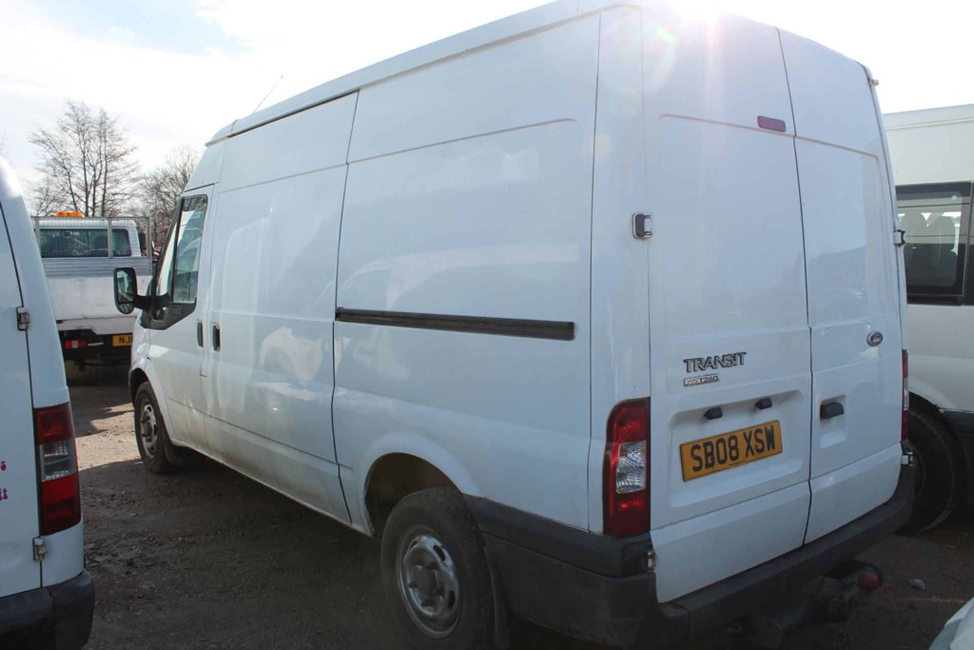 Ford Transit 85 T280m Fwd - 2198cc 2 Door Van - Image 5 of 8