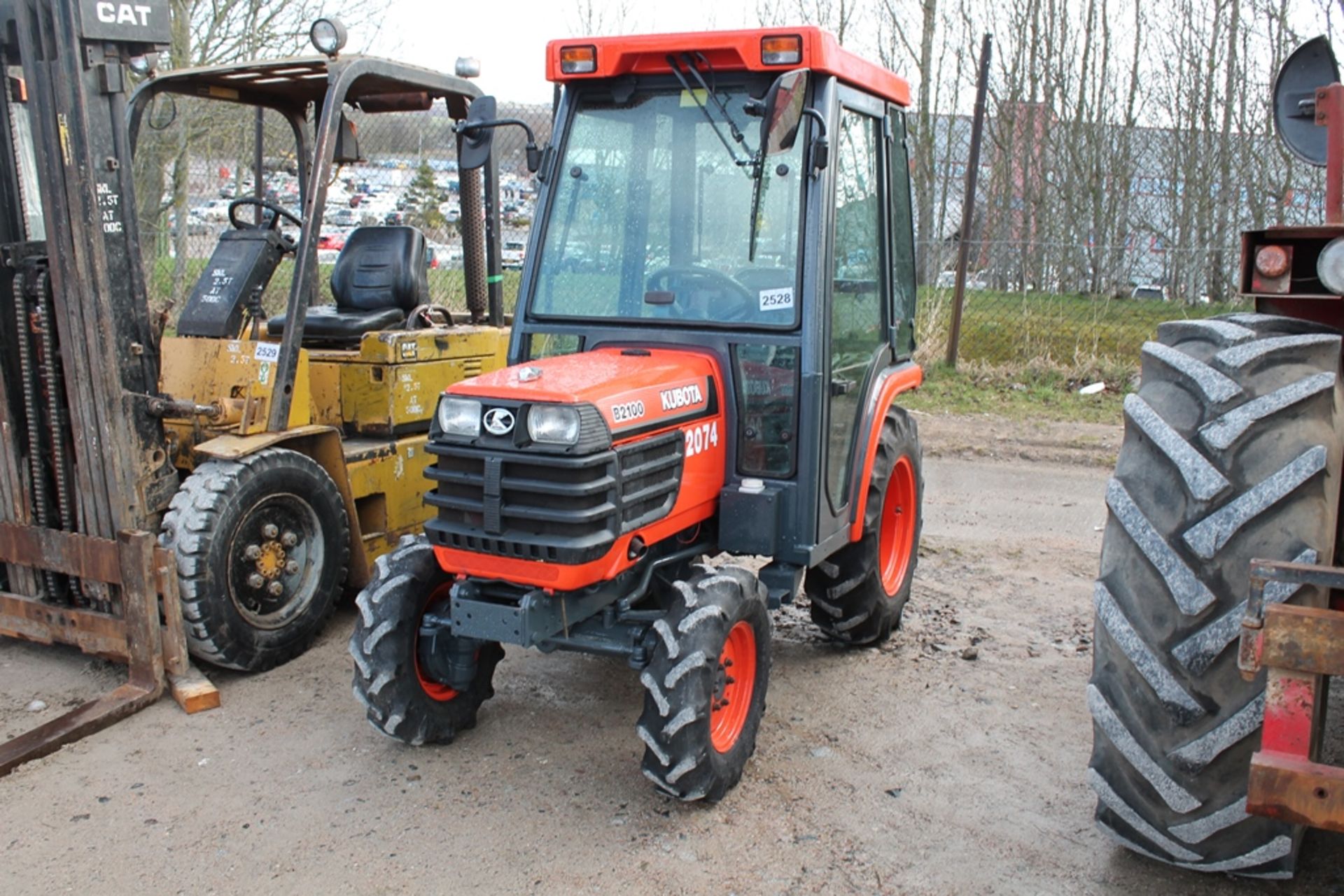 Kubota B2100 - 1001cc Tractor